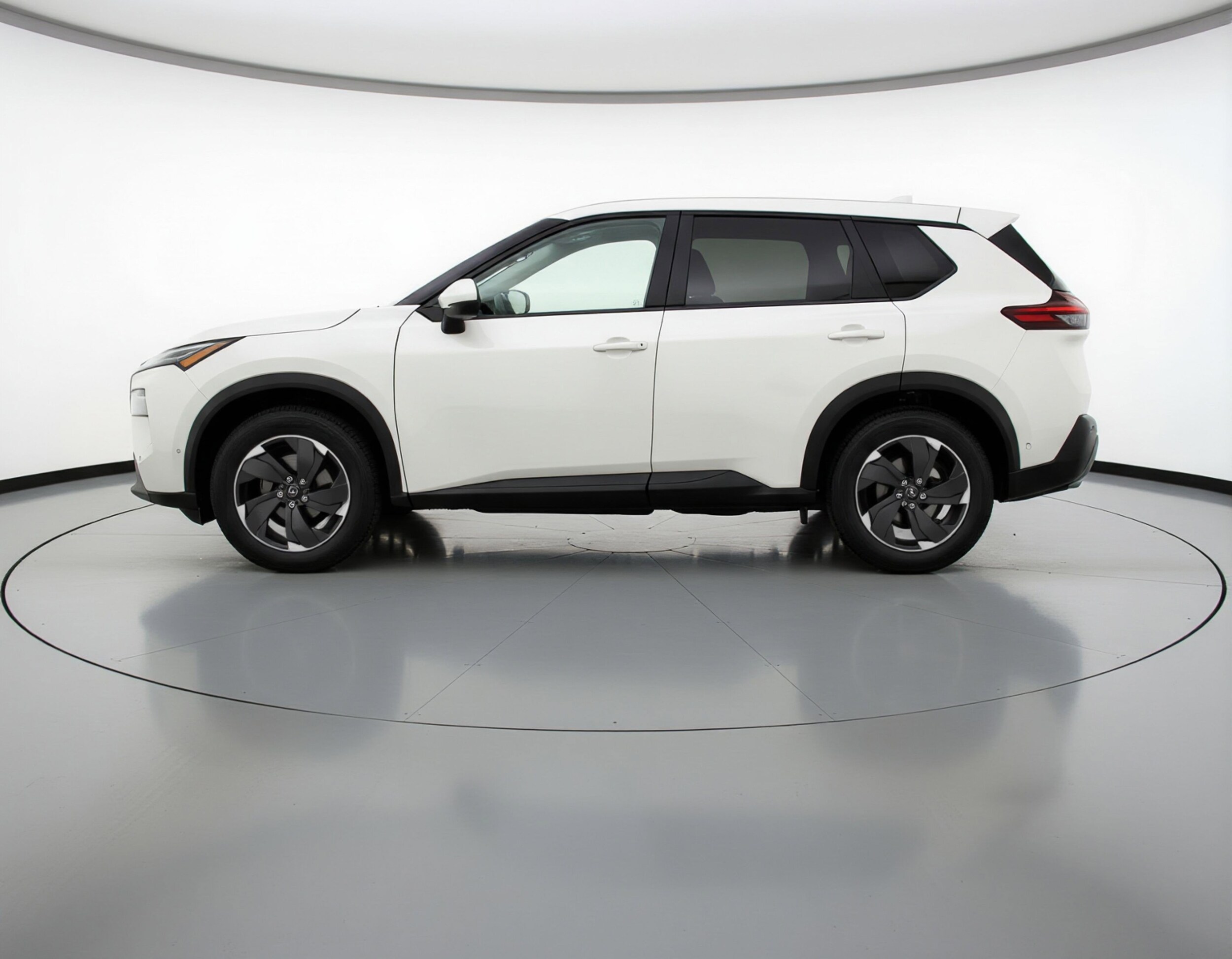 Thumbnail: 2025 Nissan Rogue - 5