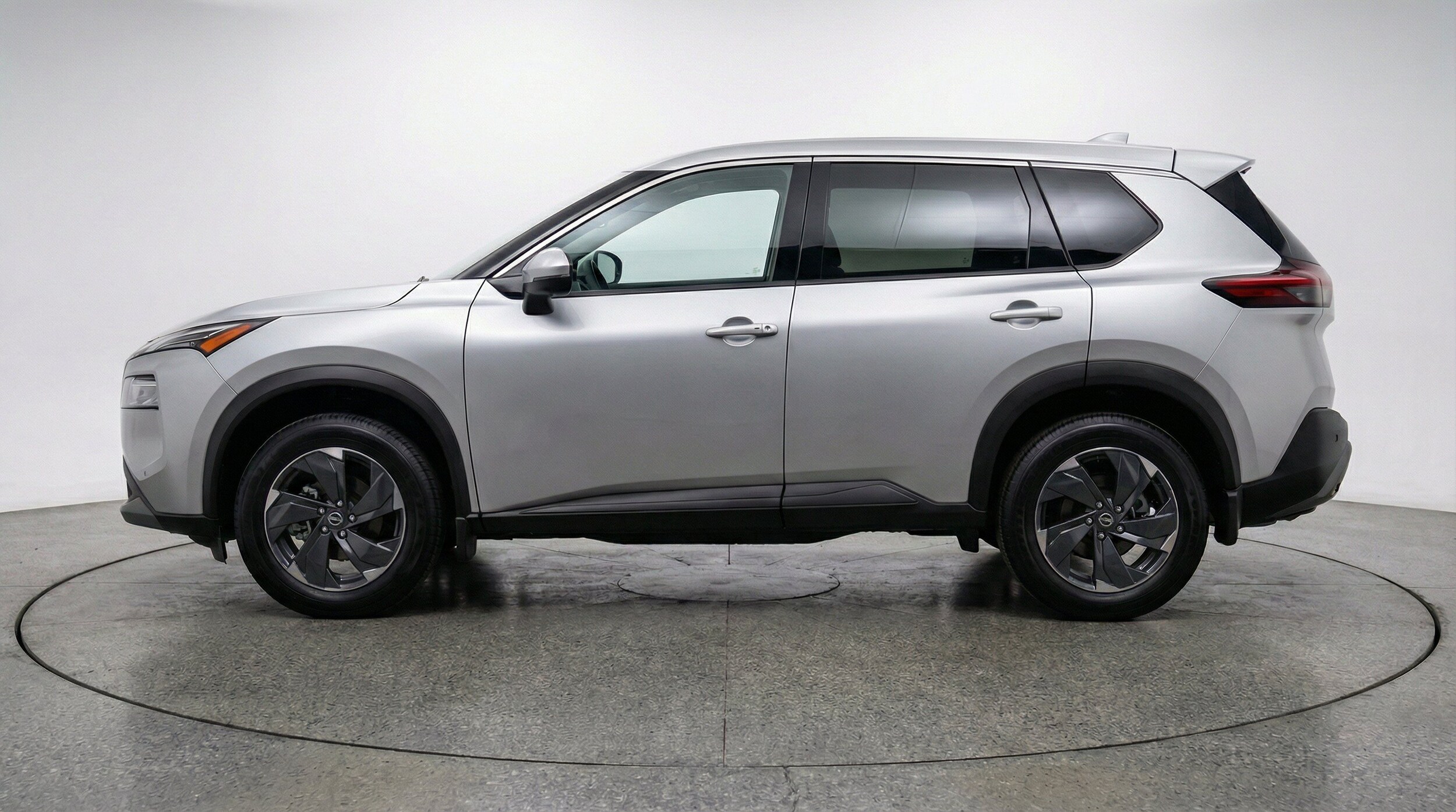 Thumbnail: 2025 Nissan Rogue - 5