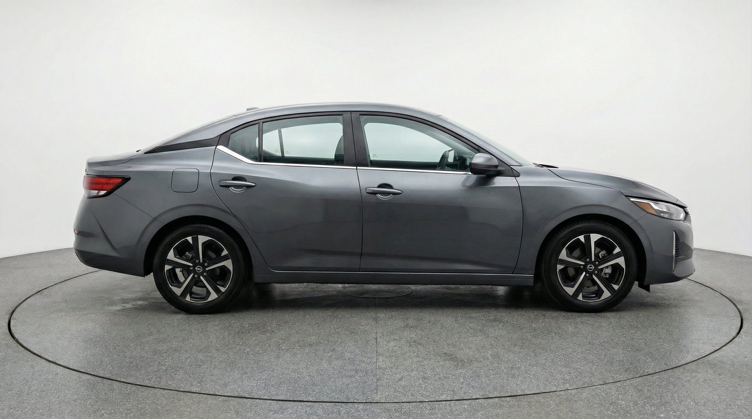 Thumbnail: 2025 Nissan Sentra - 11
