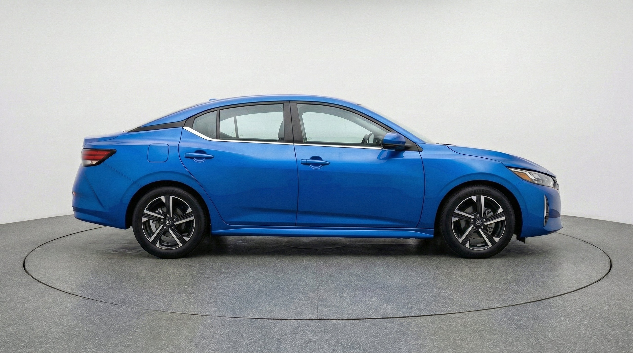 Thumbnail: 2025 Nissan Sentra - 11