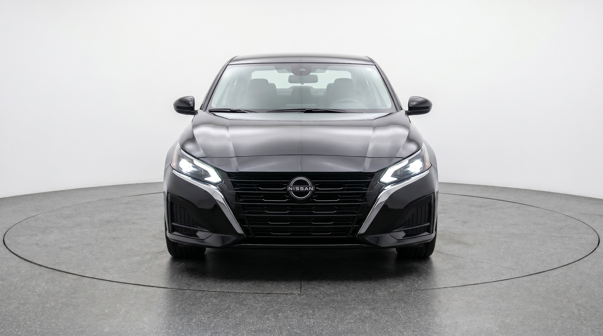 Thumbnail: 2025 Nissan Altima - 2