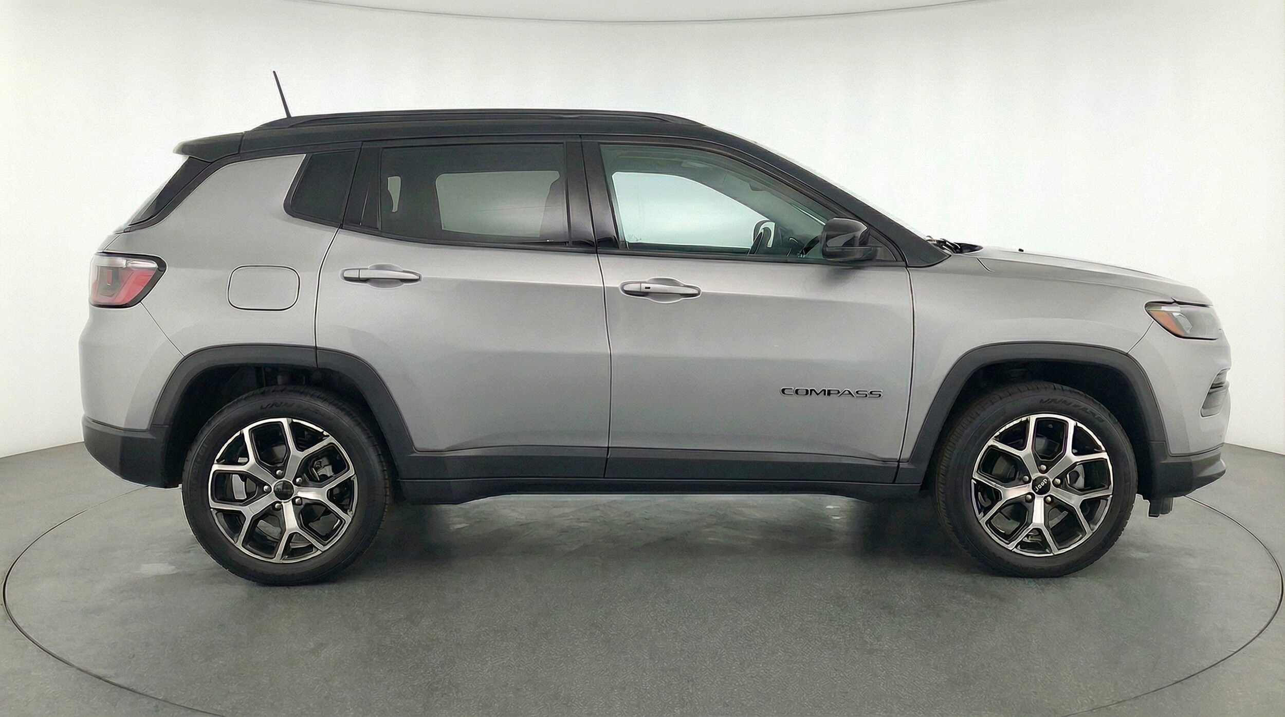 Thumbnail: 2025 Jeep Compass - 11