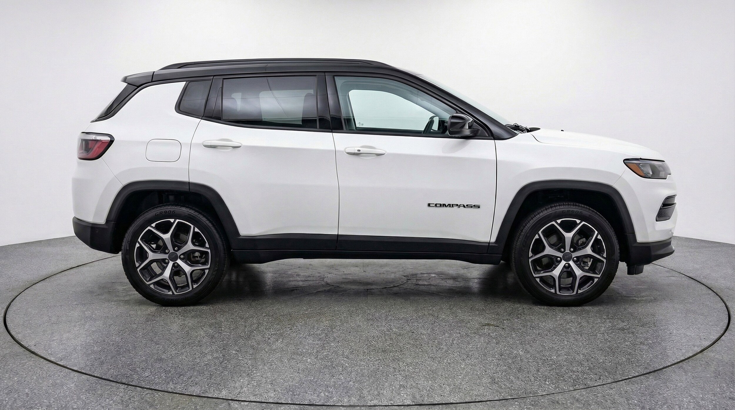 Thumbnail: 2025 Jeep Compass - 11