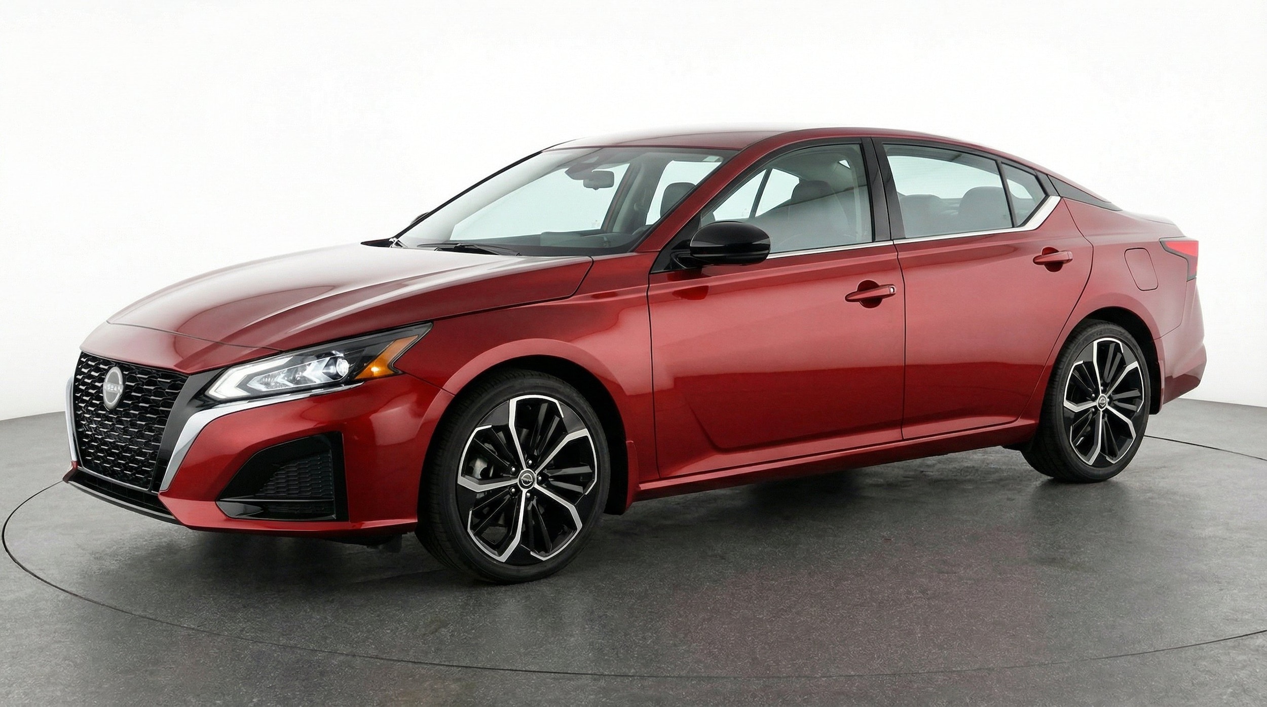 Thumbnail: 2025 Nissan Altima - 3