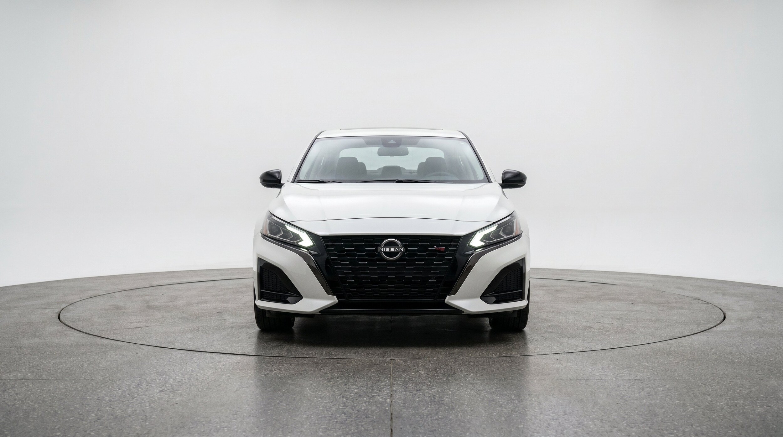 Thumbnail: 2025 Nissan Altima - 2