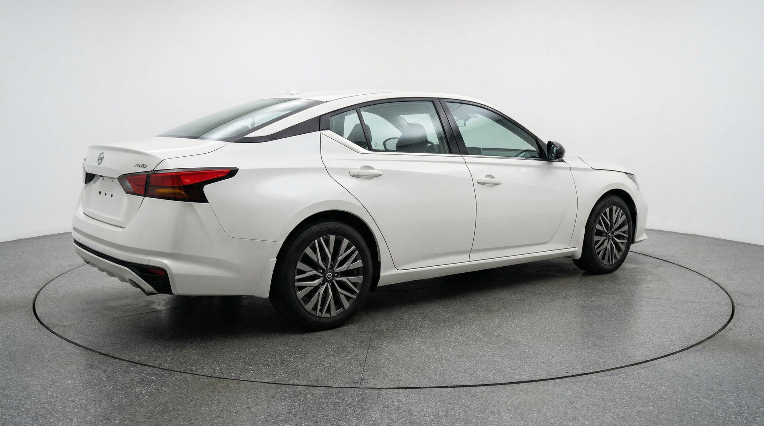 Thumbnail: 2025 Nissan Altima - 9