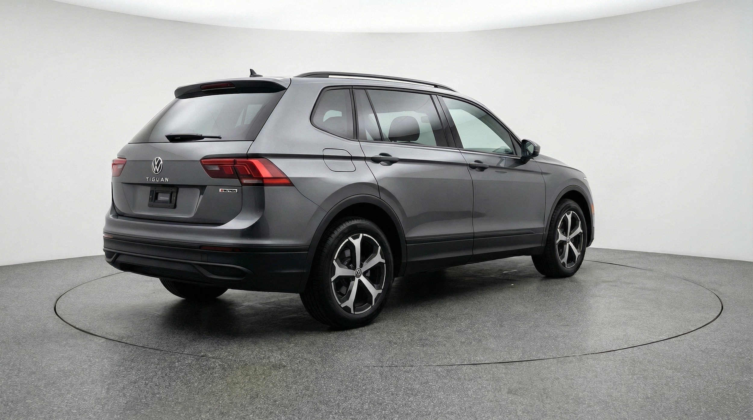 Thumbnail: 2026 Volkswagen Tiguan - 9