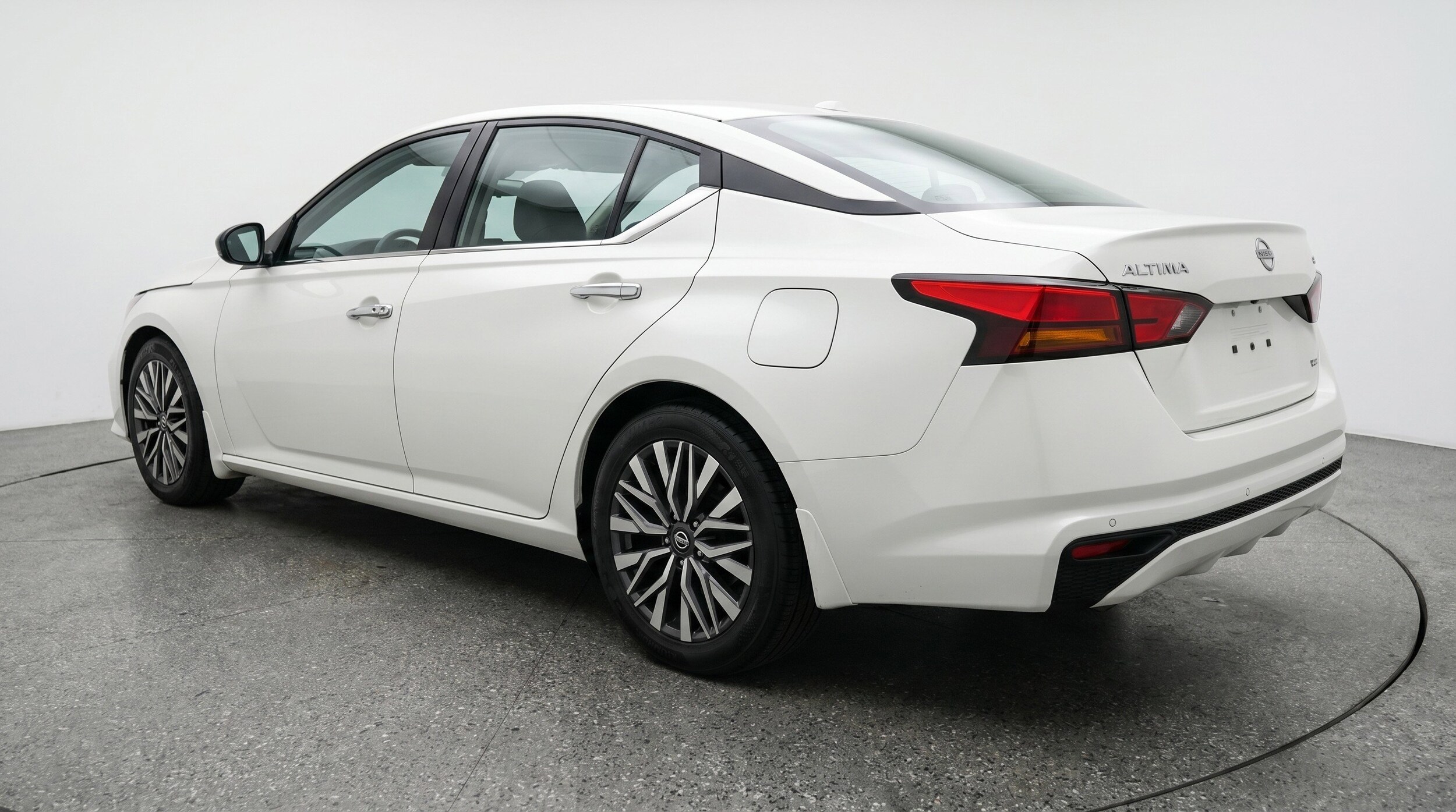 Thumbnail: 2025 Nissan Altima - 6