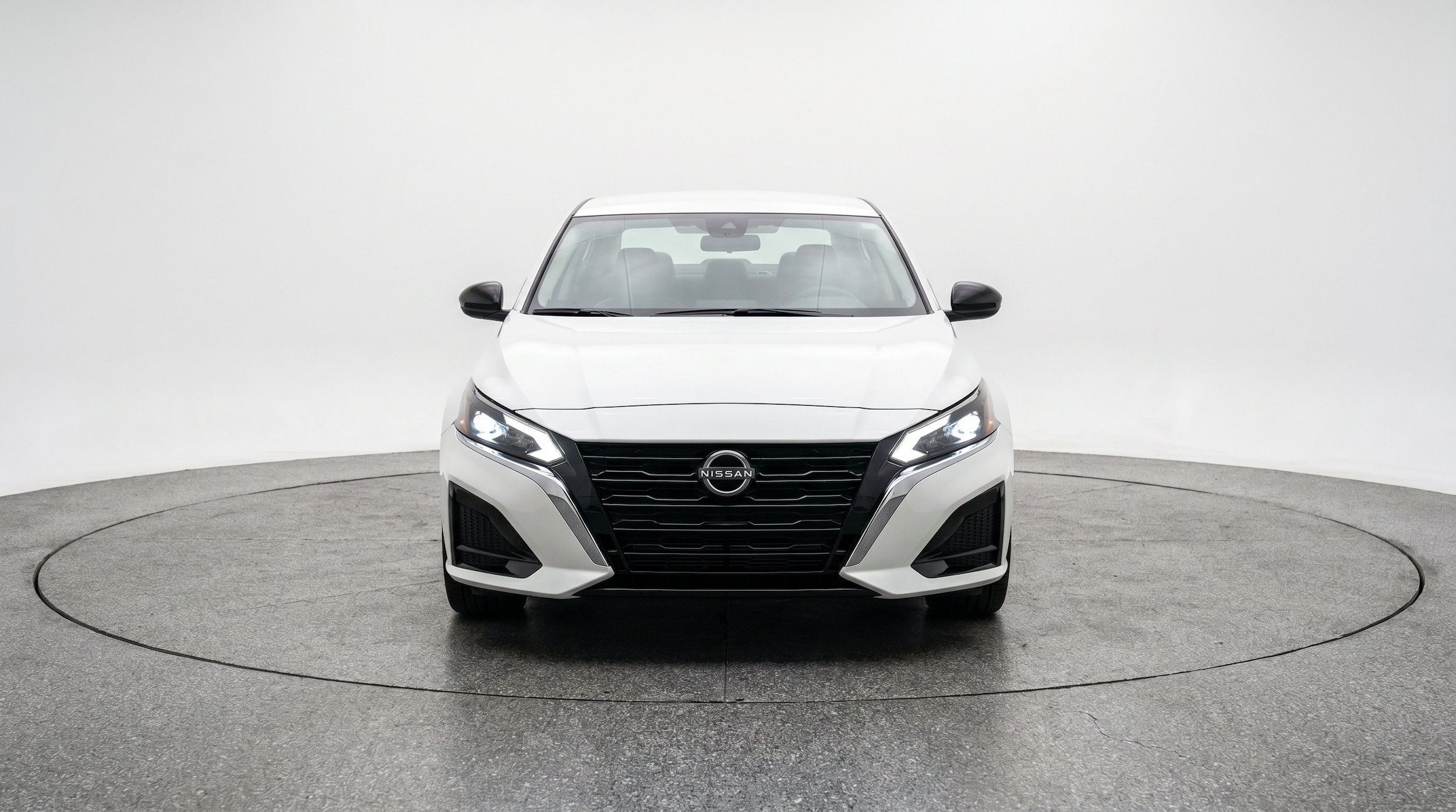 Thumbnail: 2025 Nissan Altima - 2
