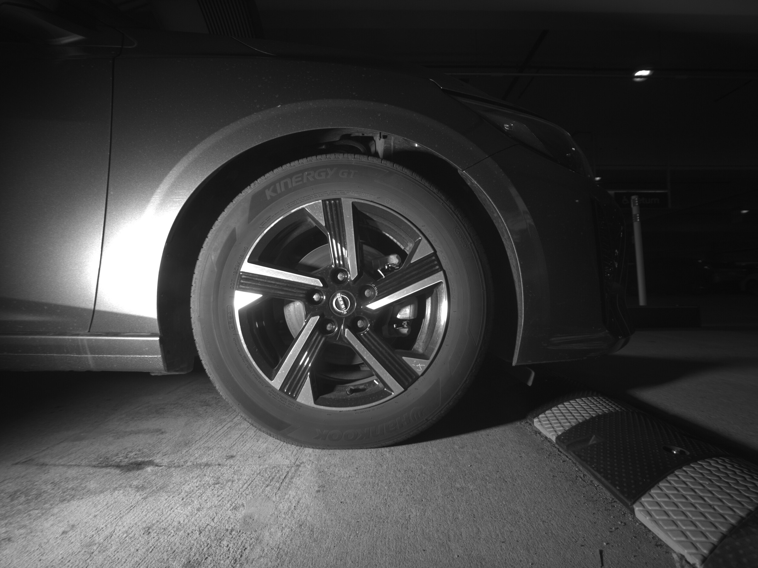 Thumbnail: 2025 Nissan Sentra - 10