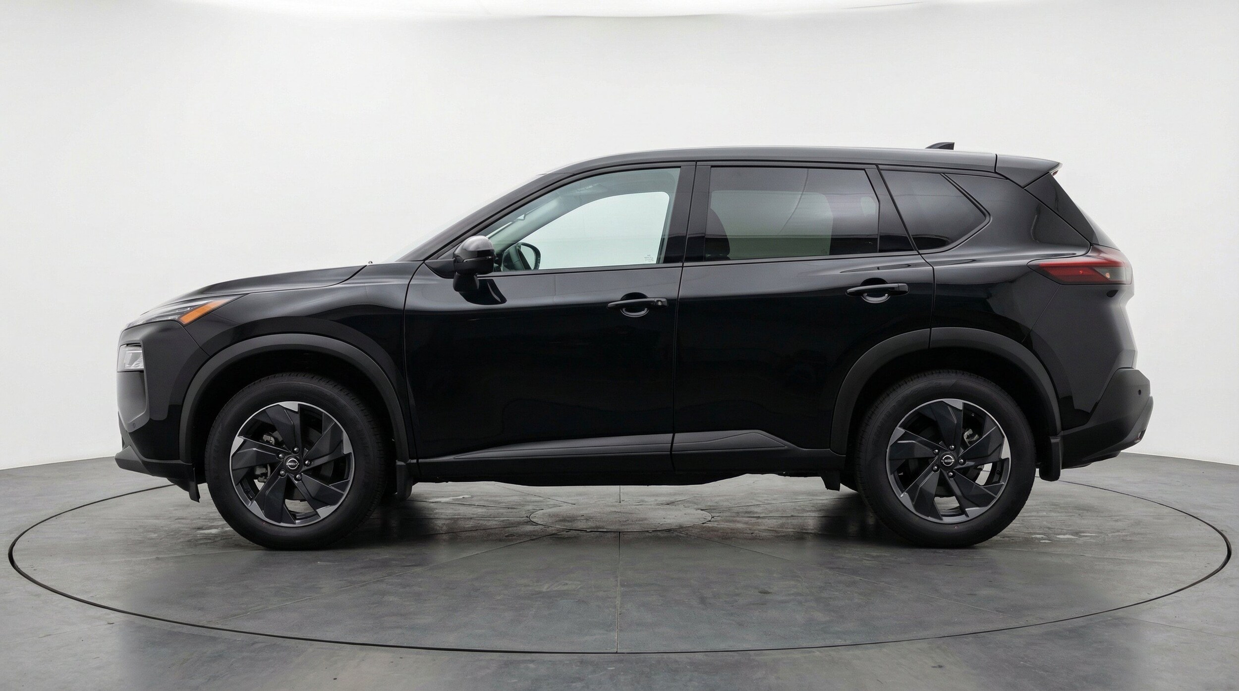Thumbnail: 2025 Nissan Rogue - 5