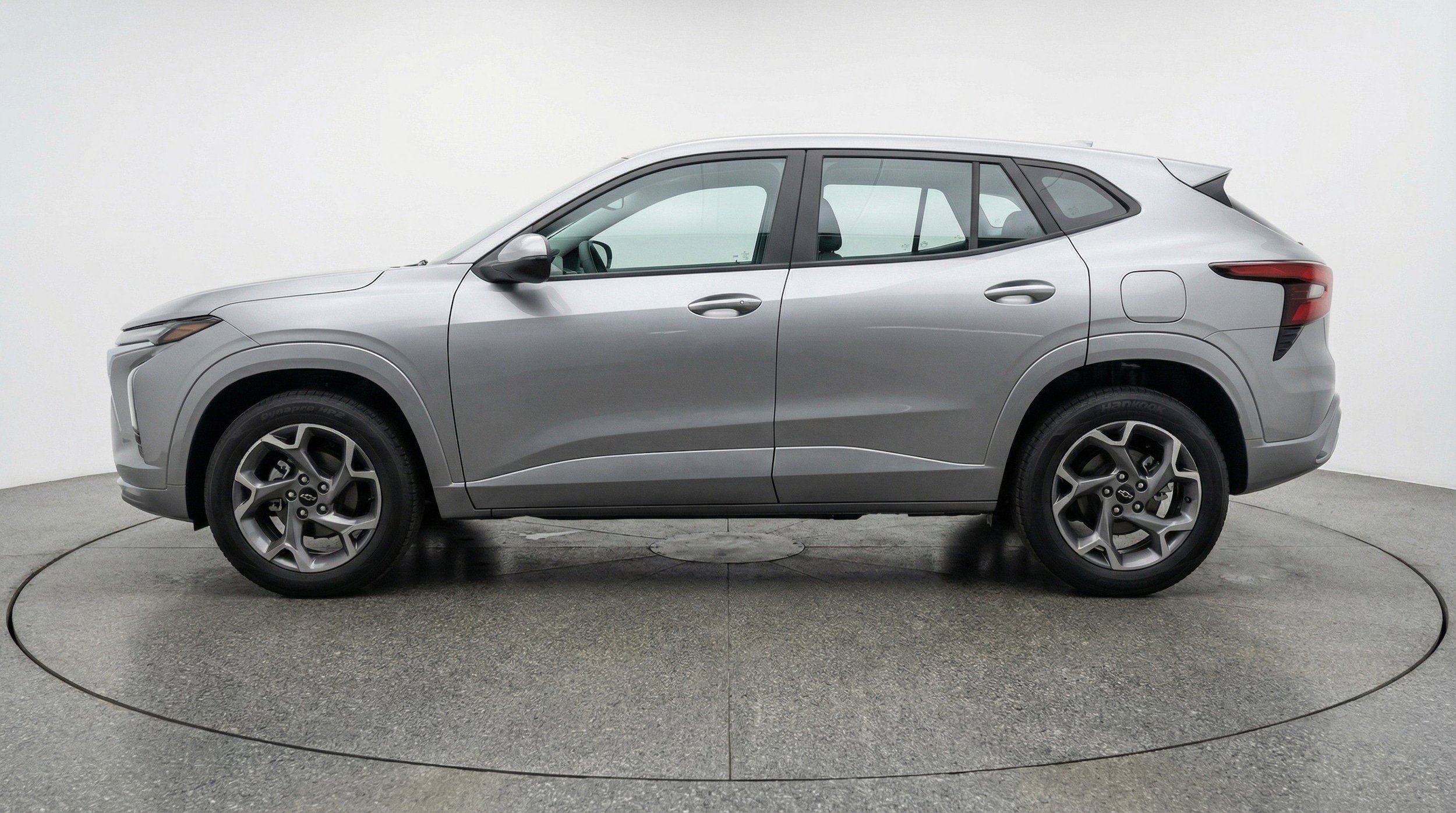 Thumbnail: 2025 Chevrolet Trax - 5