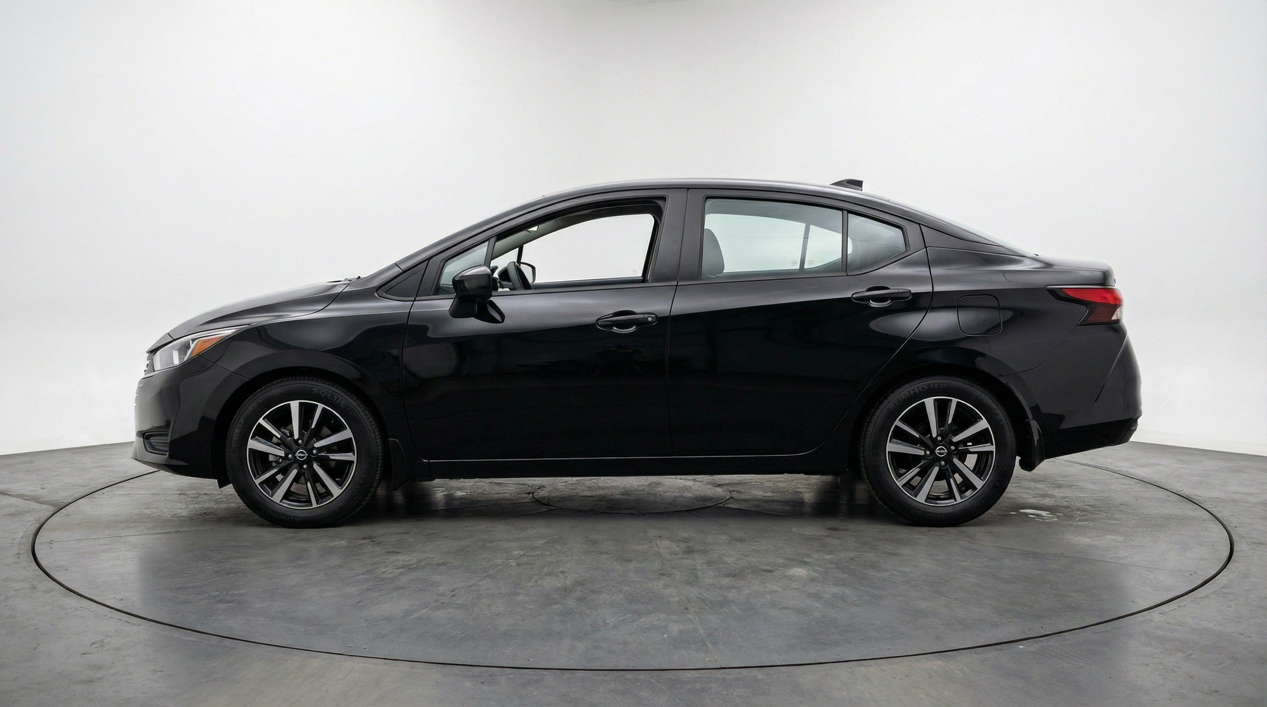 Thumbnail: 2025 Nissan Versa - 5