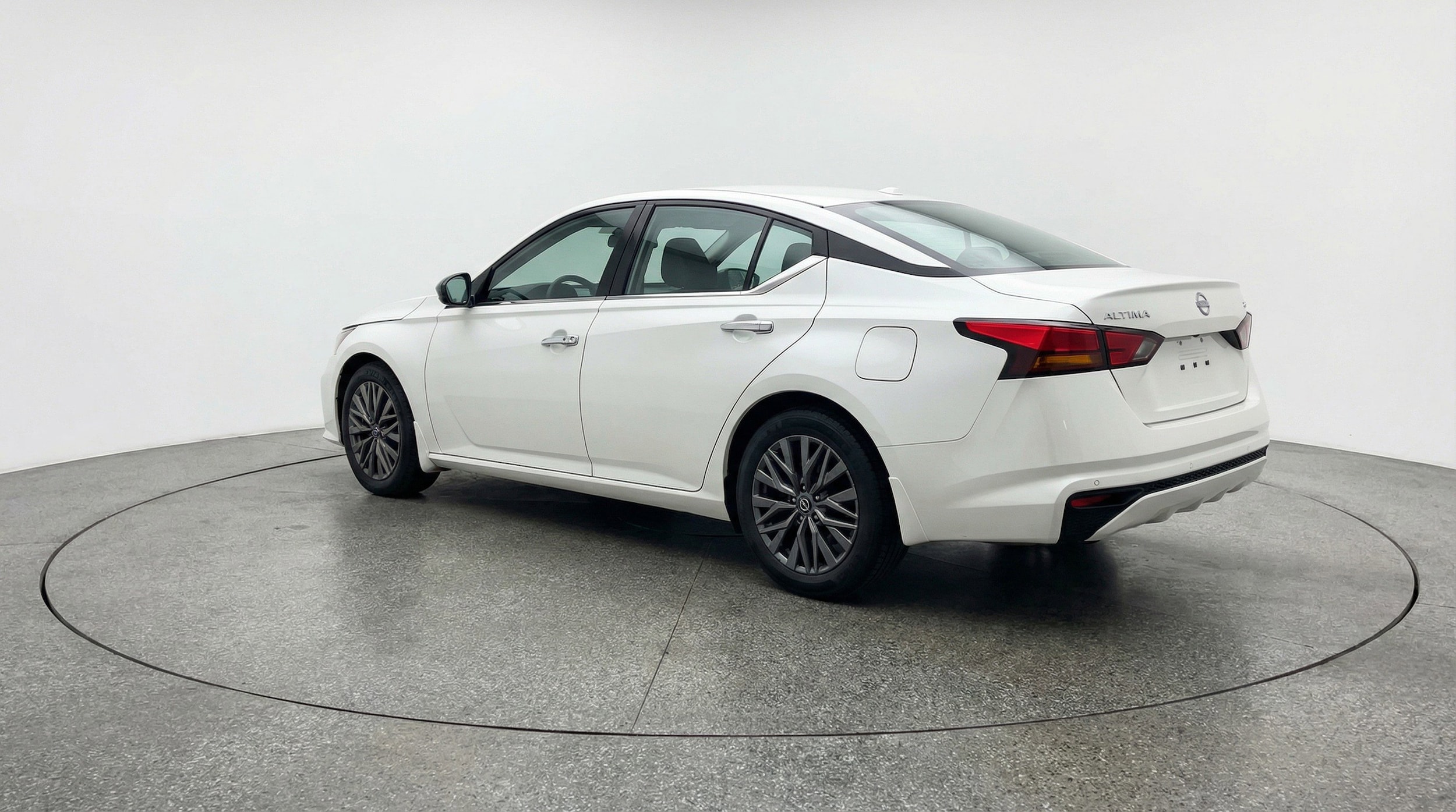 Thumbnail: 2025 Nissan Altima - 6