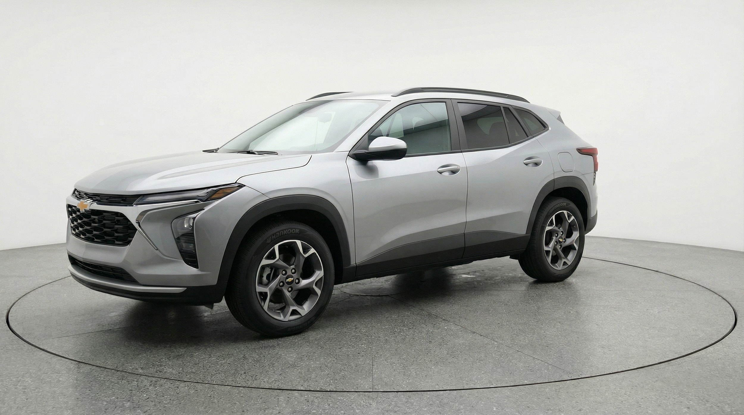 Thumbnail: 2025 Chevrolet Trax - 3