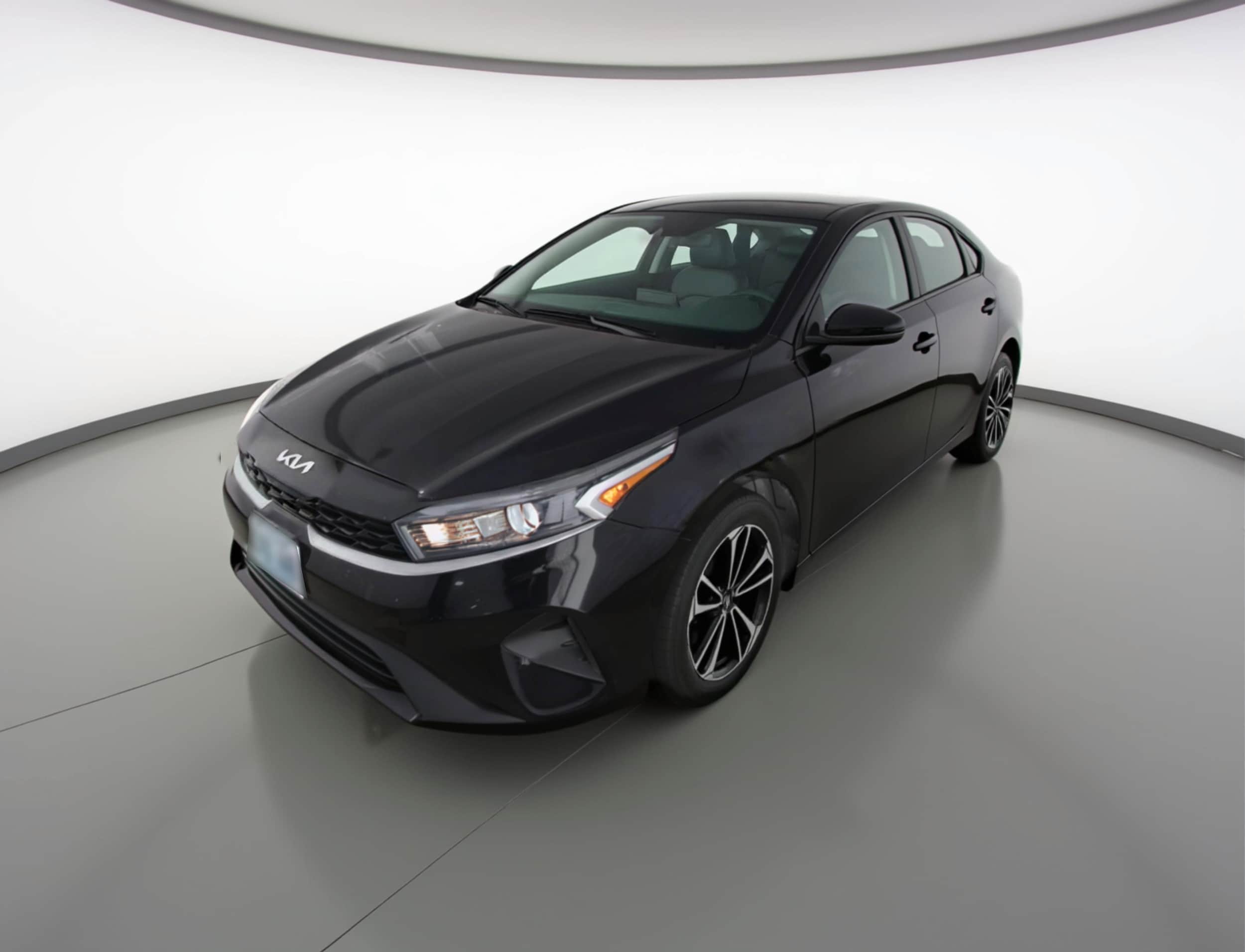Thumbnail: 2024 Kia Forte - 3