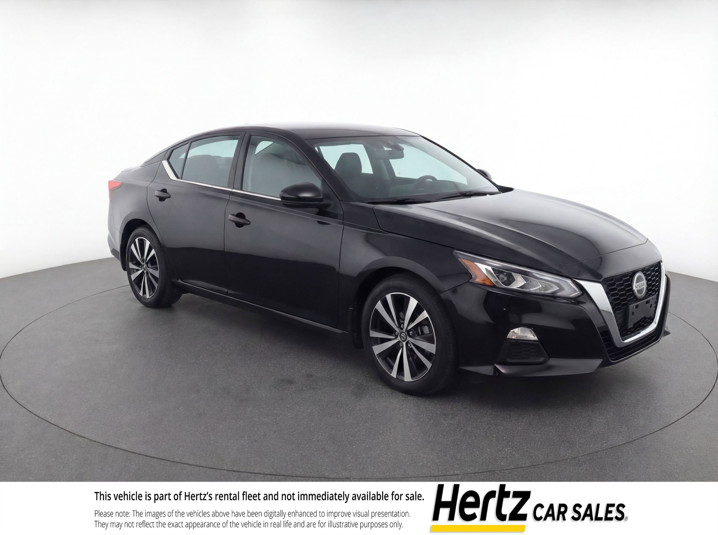 Thumbnail: 2023 Nissan Sentra - 1