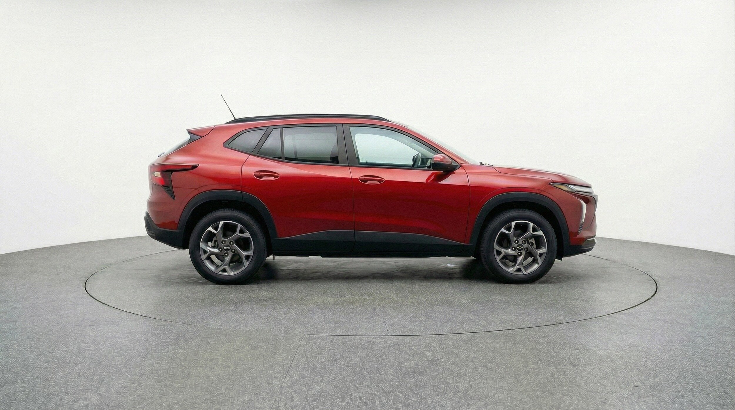 Thumbnail: 2025 Chevrolet Trax - 11