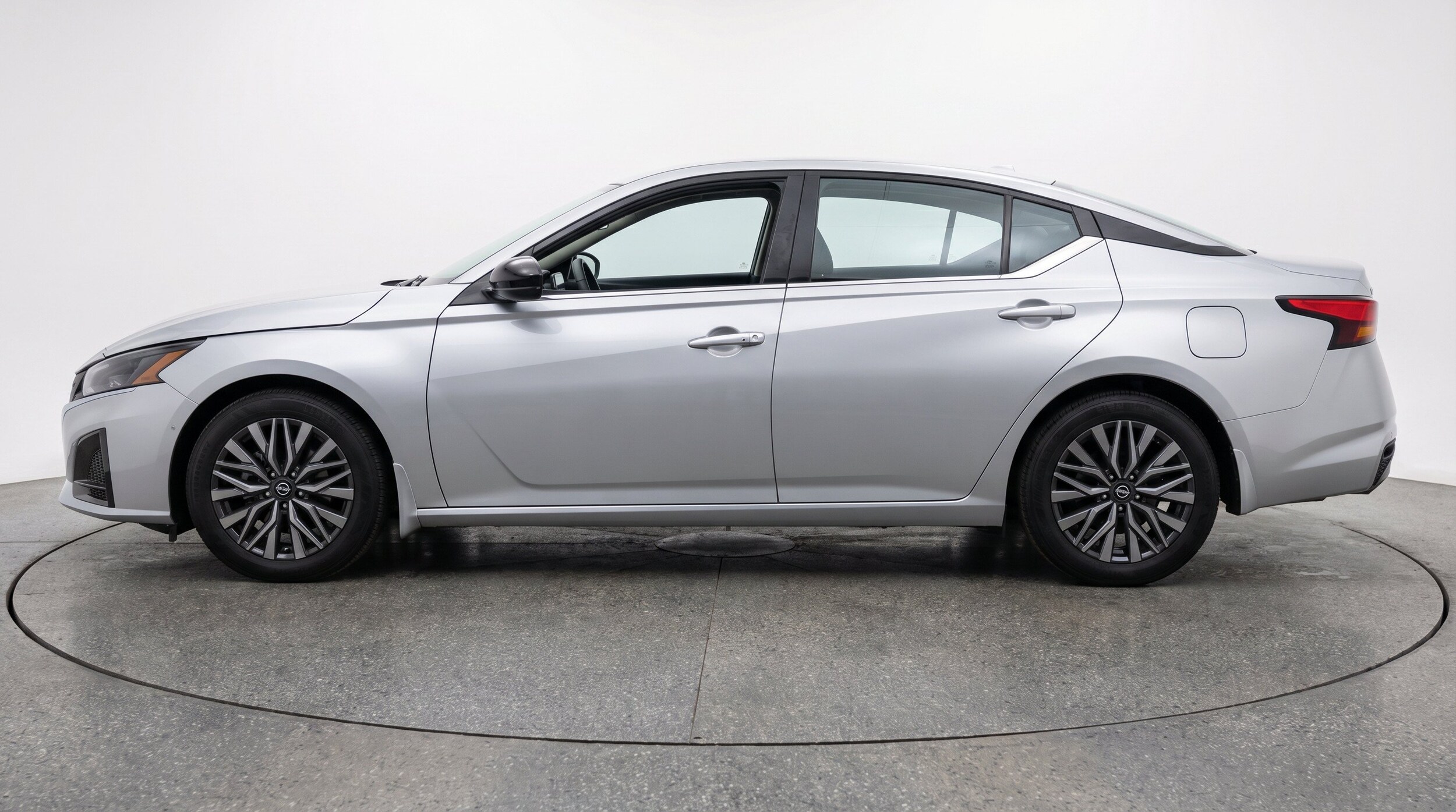 Thumbnail: 2026 Nissan Altima - 5