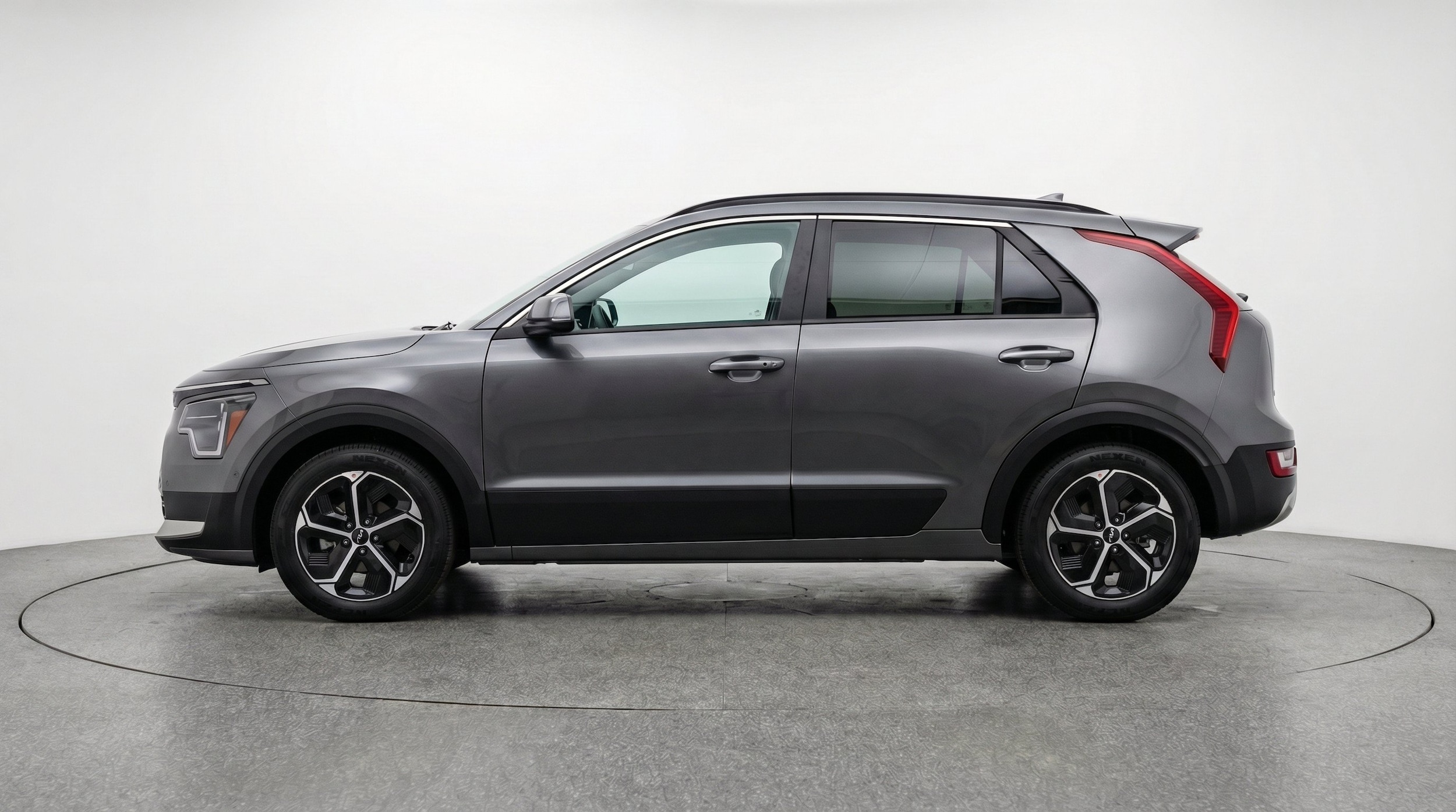 Thumbnail: 2026 Kia Niro - 5