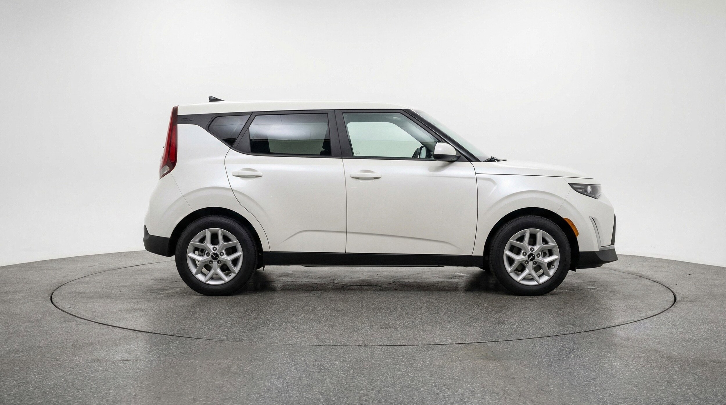 Thumbnail: 2025 Kia Soul - 11