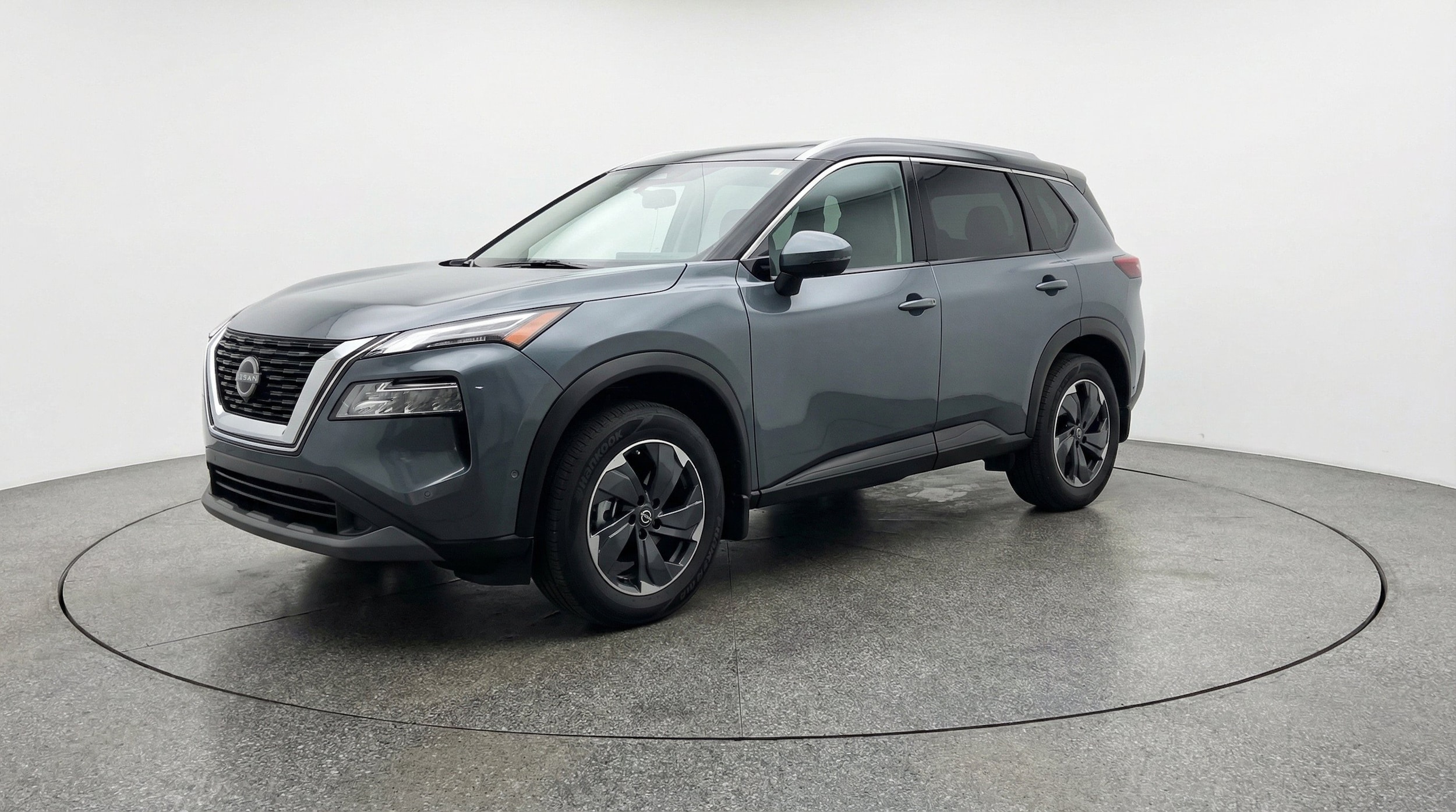 Thumbnail: 2025 Nissan Rogue - 3