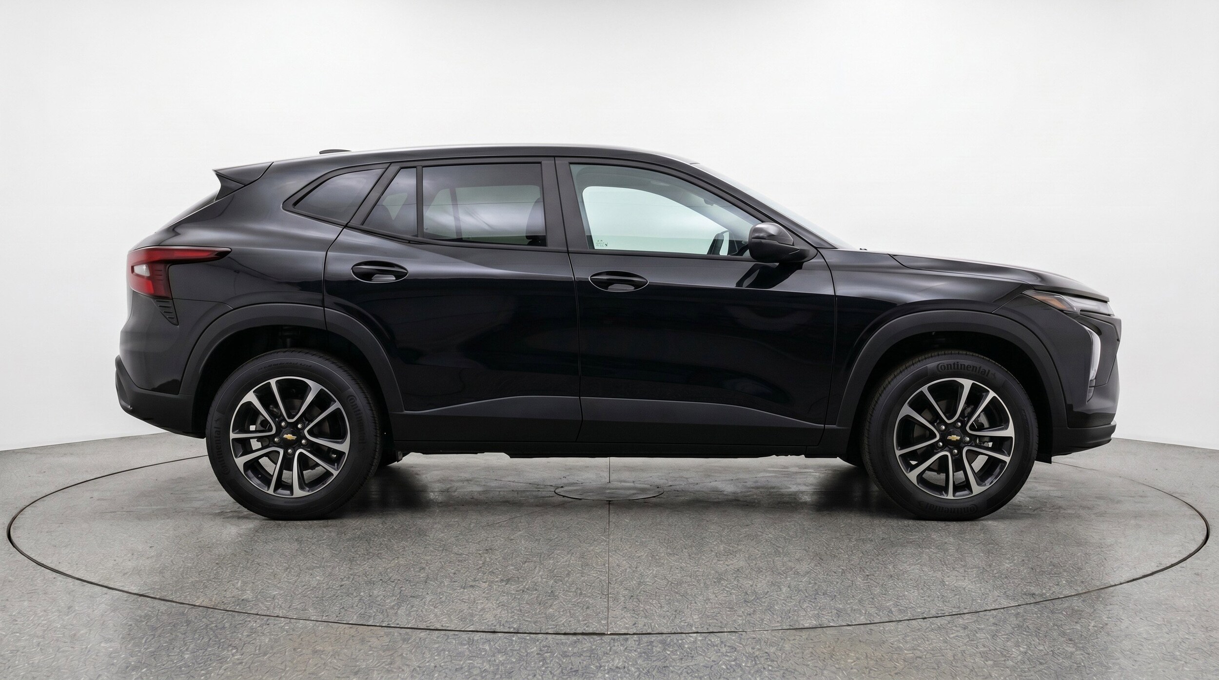 Thumbnail: 2025 Chevrolet TrailBlazer - 11