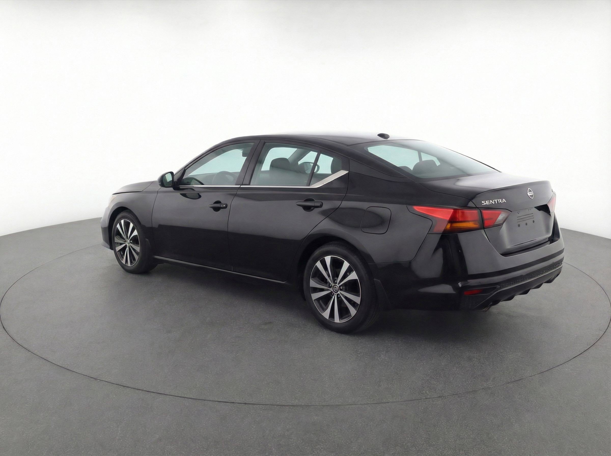 Thumbnail: 2023 Nissan Sentra - 6