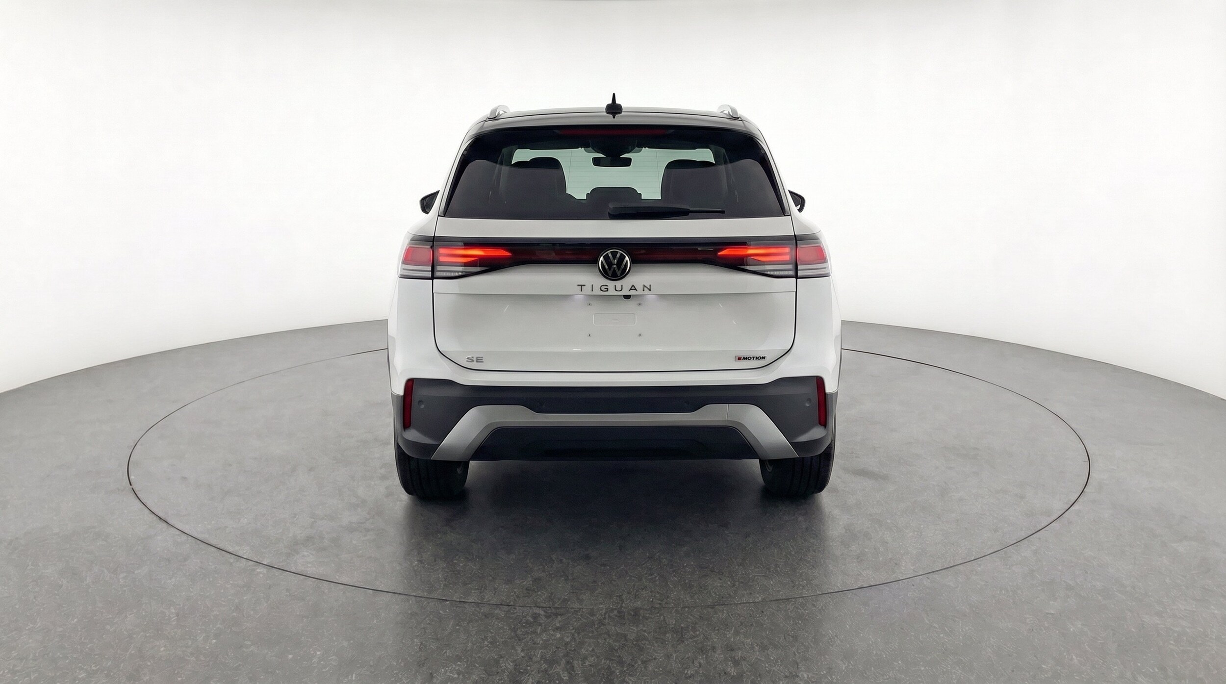 Thumbnail: 2026 Volkswagen Tiguan - 7