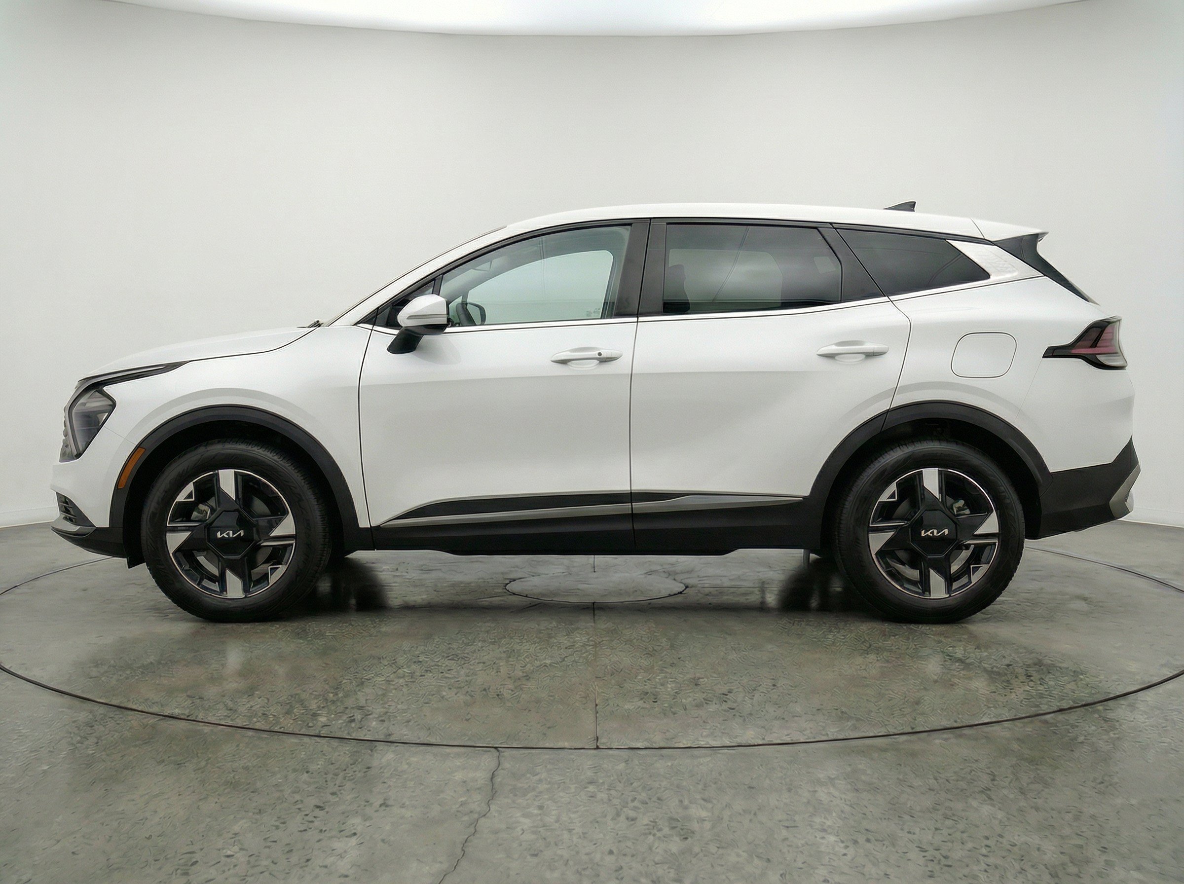 Thumbnail: 2026 Kia Sportage - 5