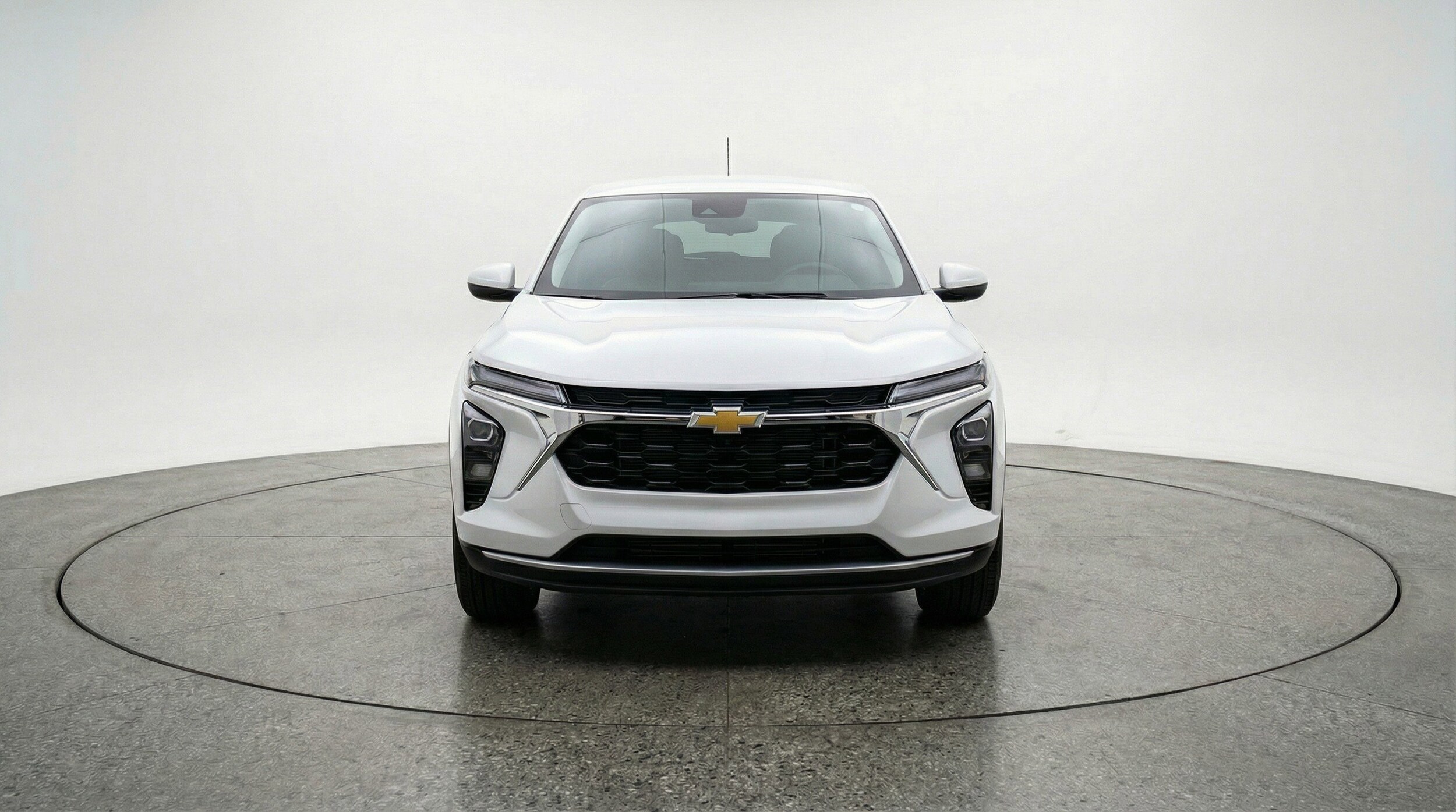 Thumbnail: 2025 Chevrolet Trax - 2
