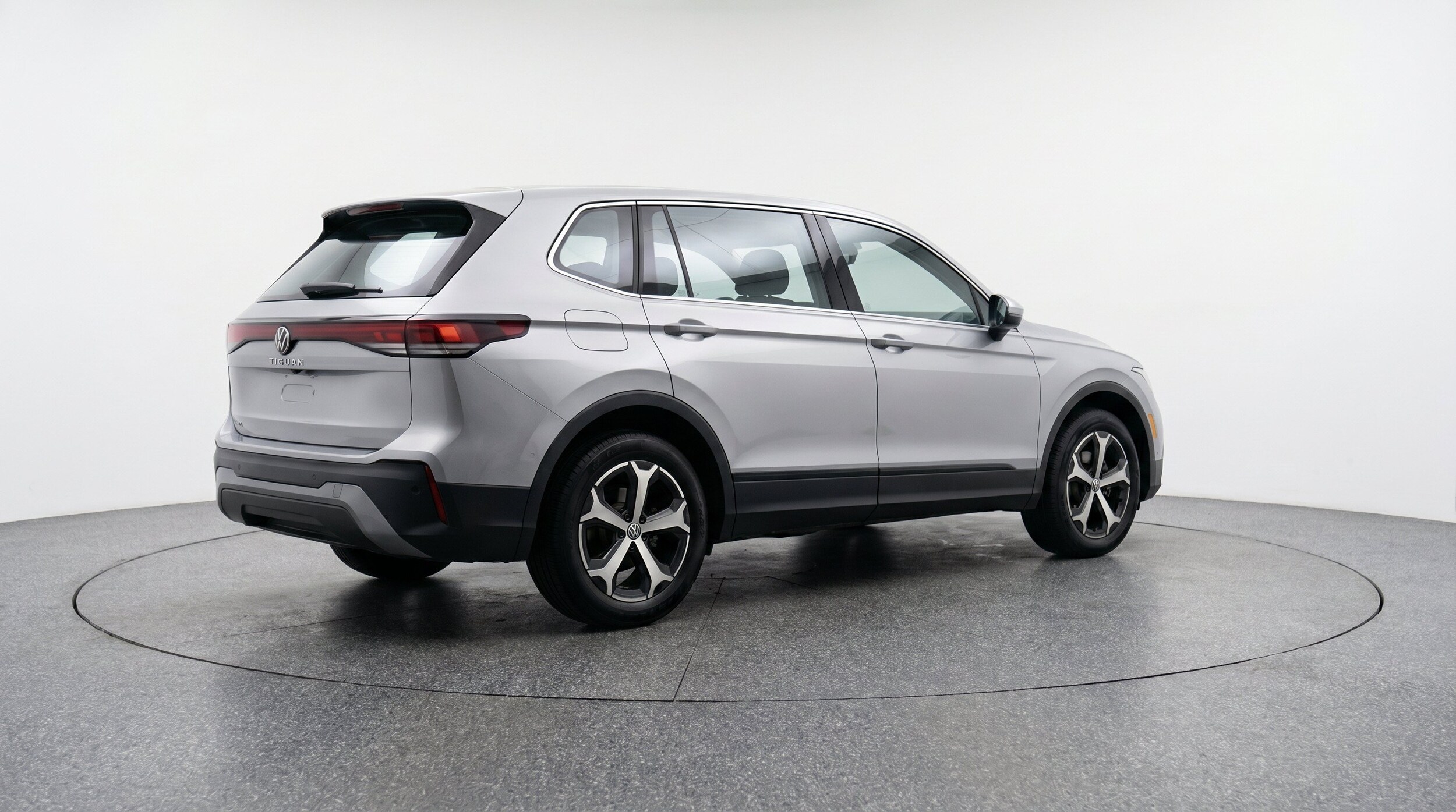 Thumbnail: 2026 Volkswagen Tiguan - 9