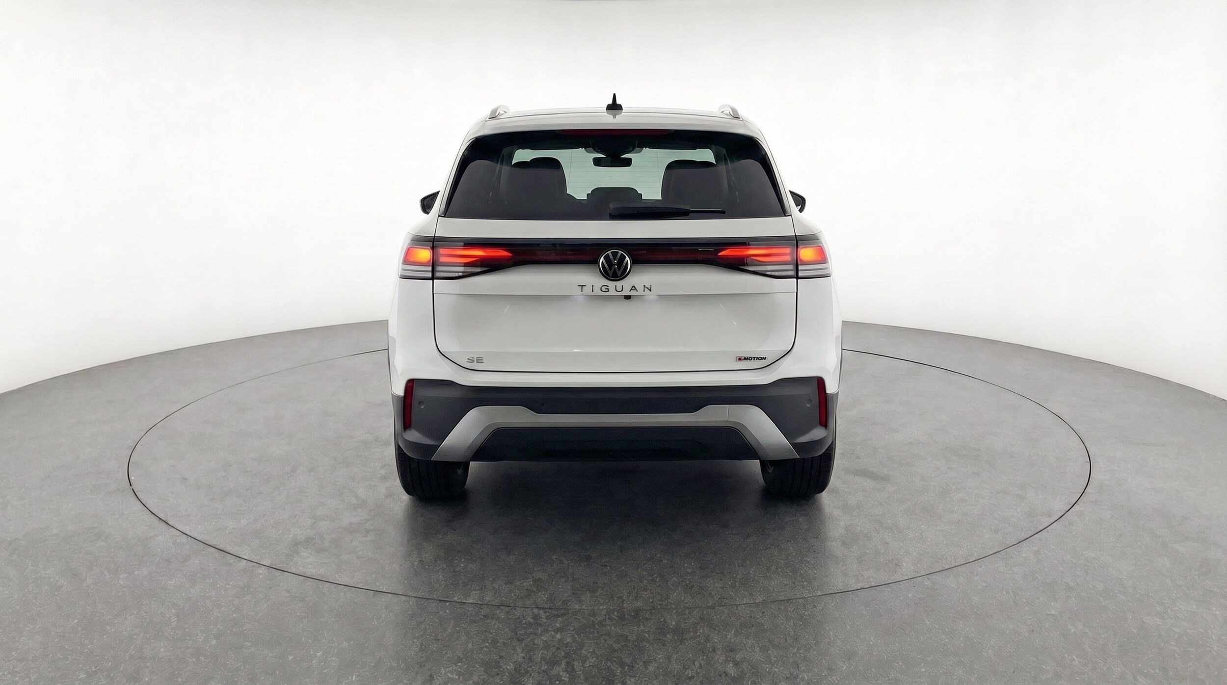 Thumbnail: 2026 Volkswagen Tiguan - 7