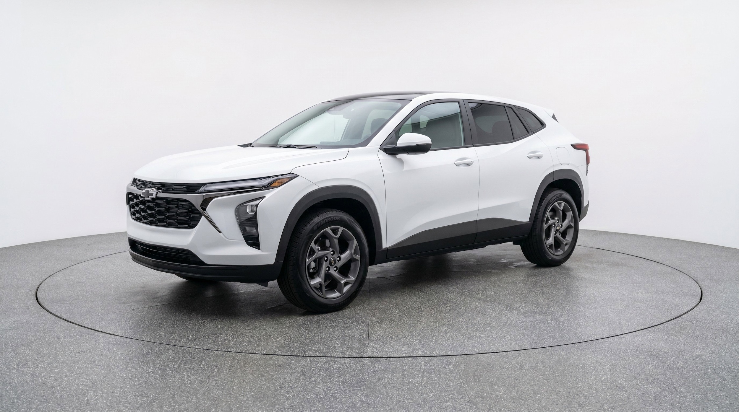 Thumbnail: 2025 Chevrolet Trax - 3
