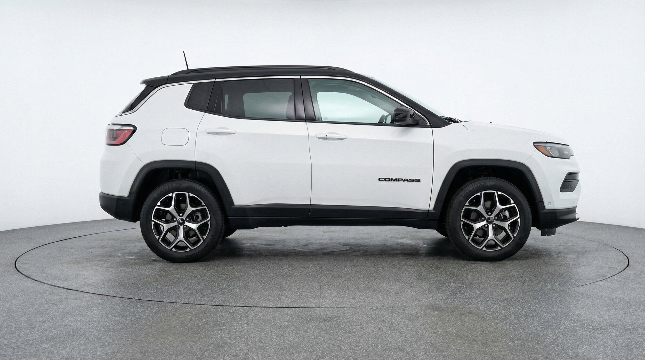 Thumbnail: 2025 Jeep Compass - 11