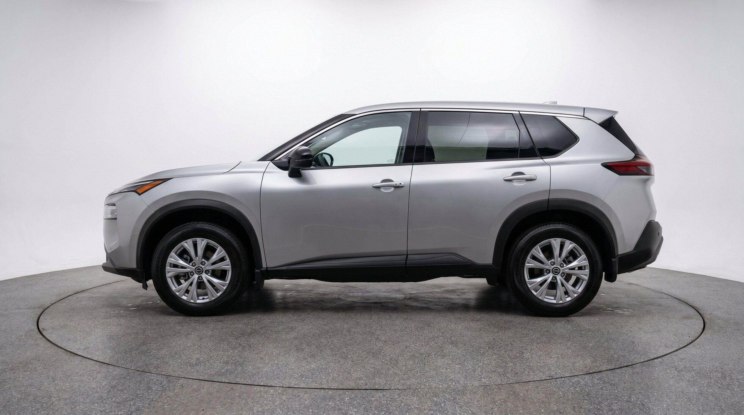 Thumbnail: 2025 Nissan Rogue - 5