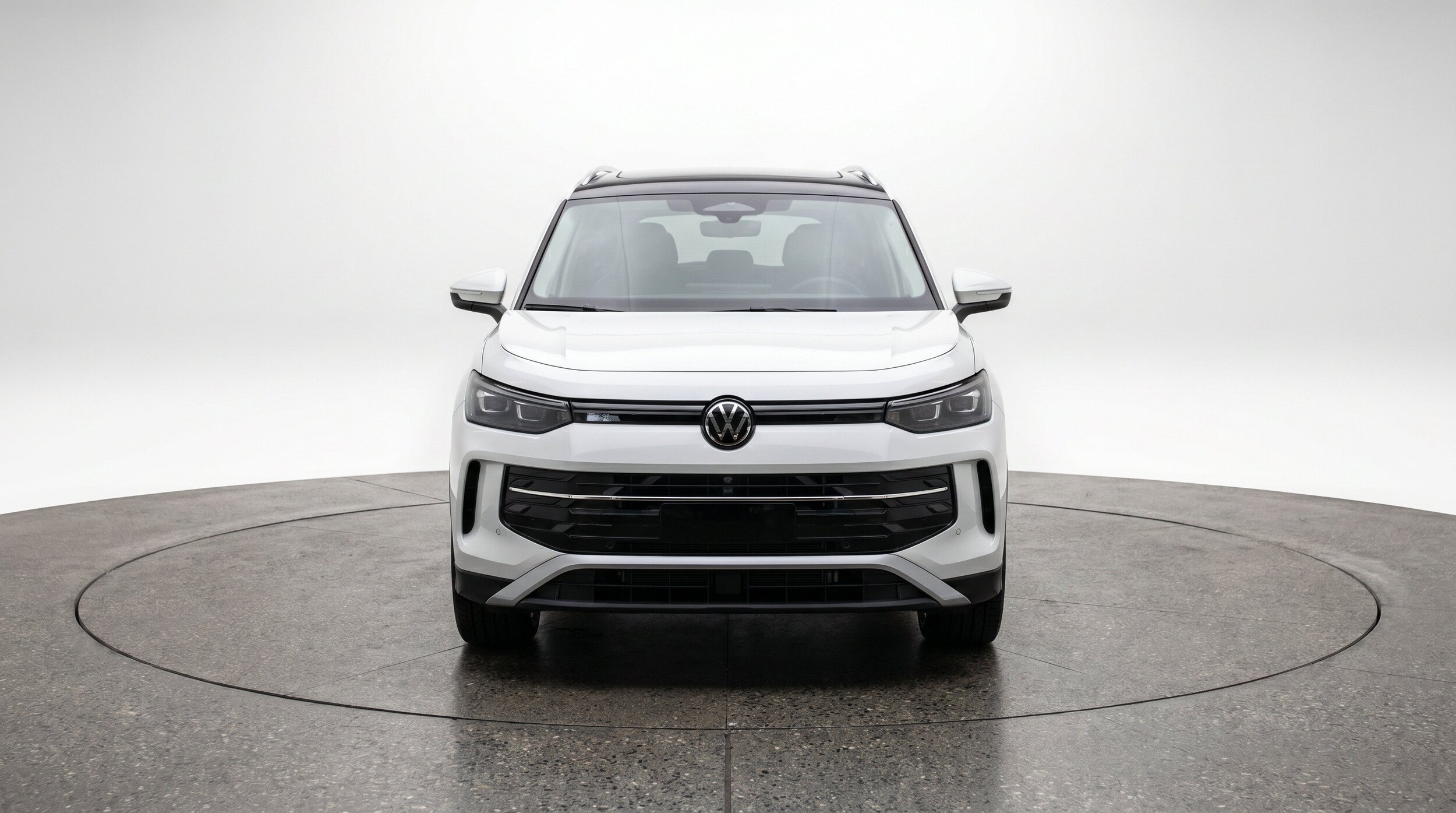 Thumbnail: 2026 Volkswagen Tiguan - 2