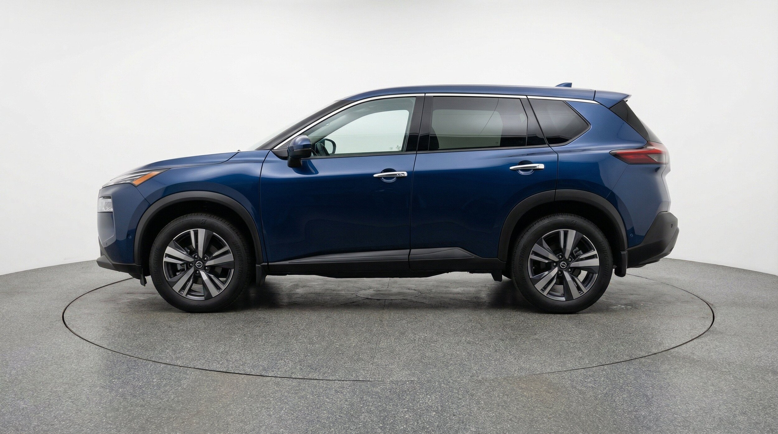 Thumbnail: 2026 Nissan Rogue - 5