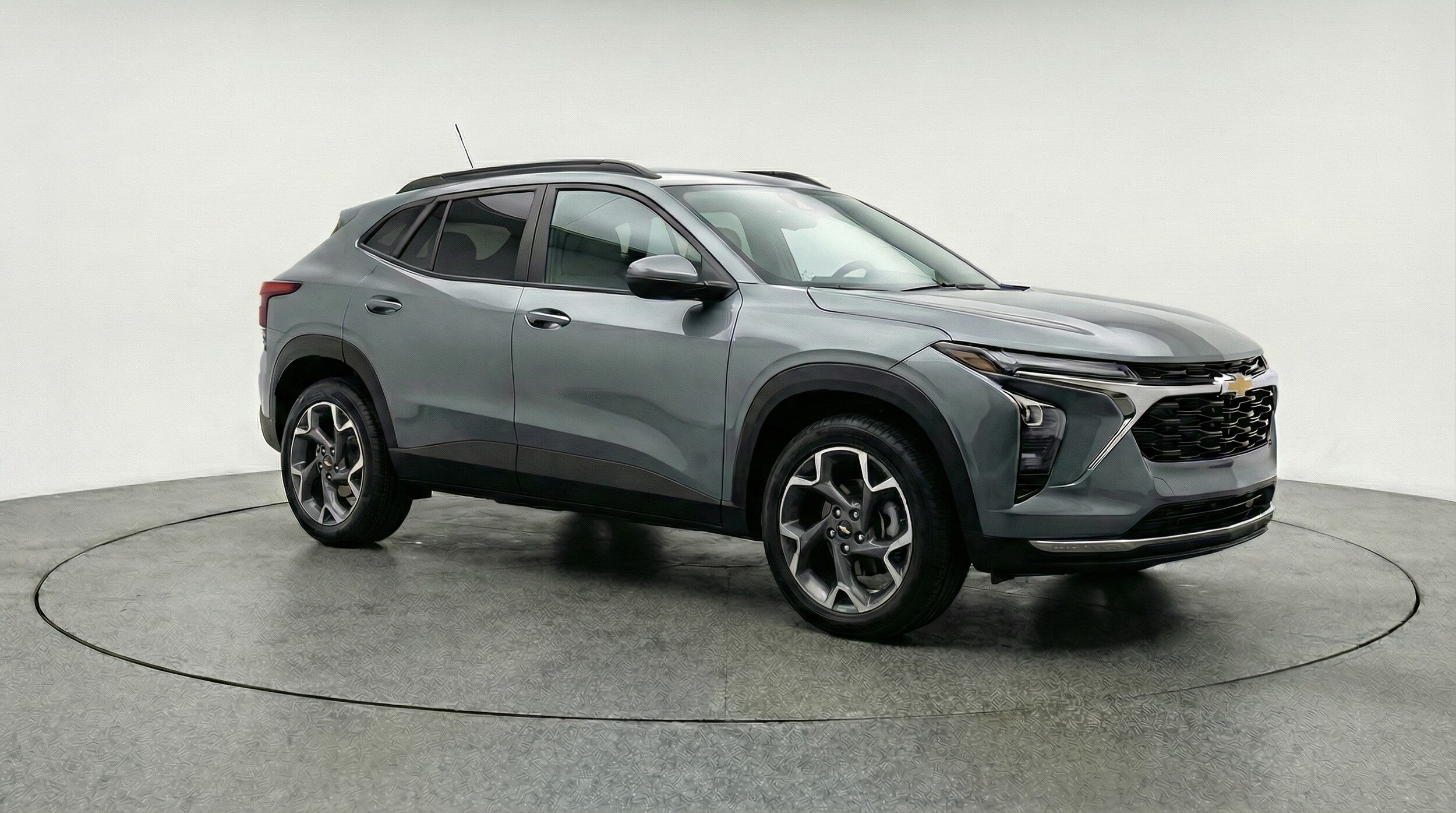 Thumbnail: 2025 Chevrolet Trax - 1