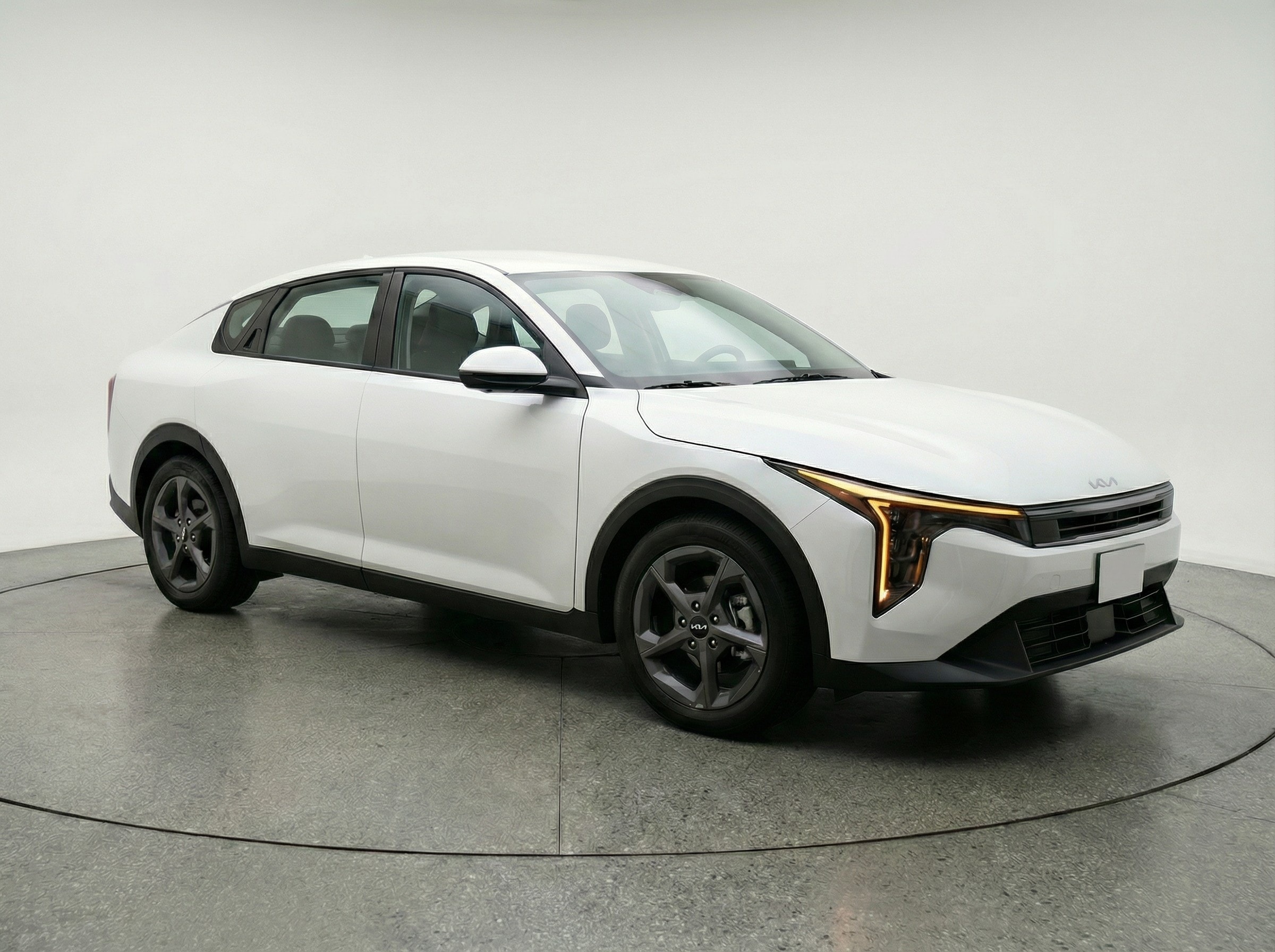 Thumbnail: 2025 Kia K4 - 1