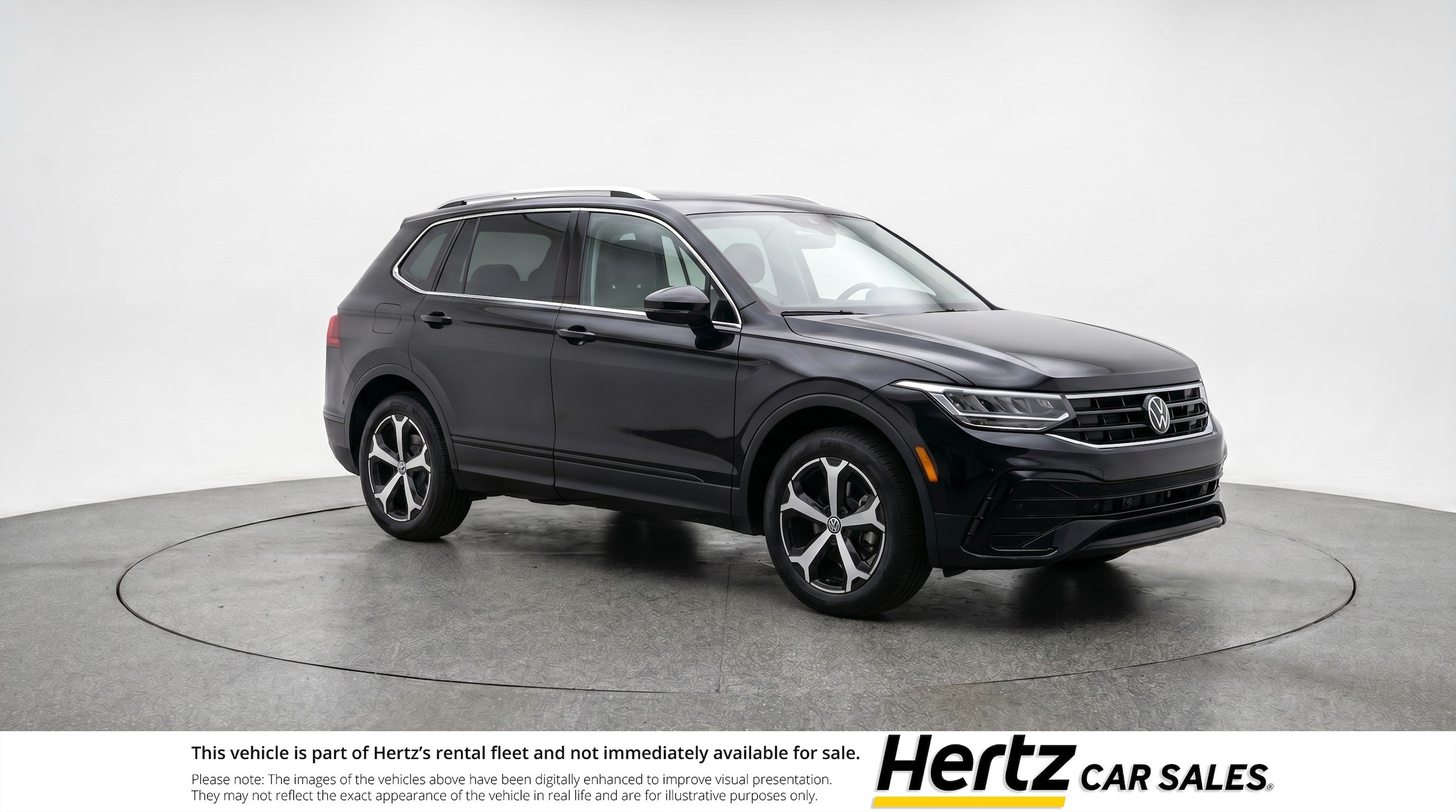Thumbnail: 2026 Volkswagen Tiguan - 1