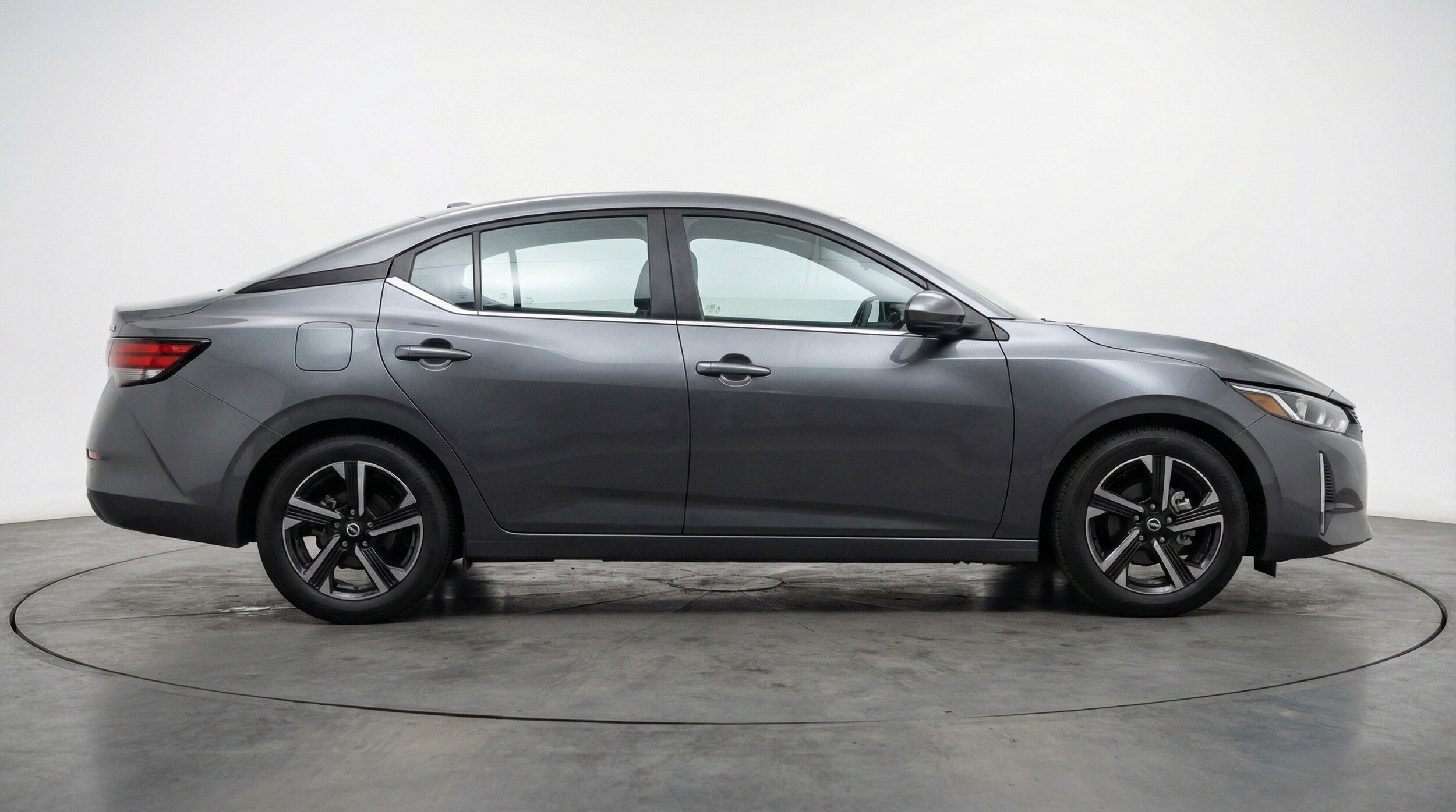 Thumbnail: 2025 Nissan Sentra - 11
