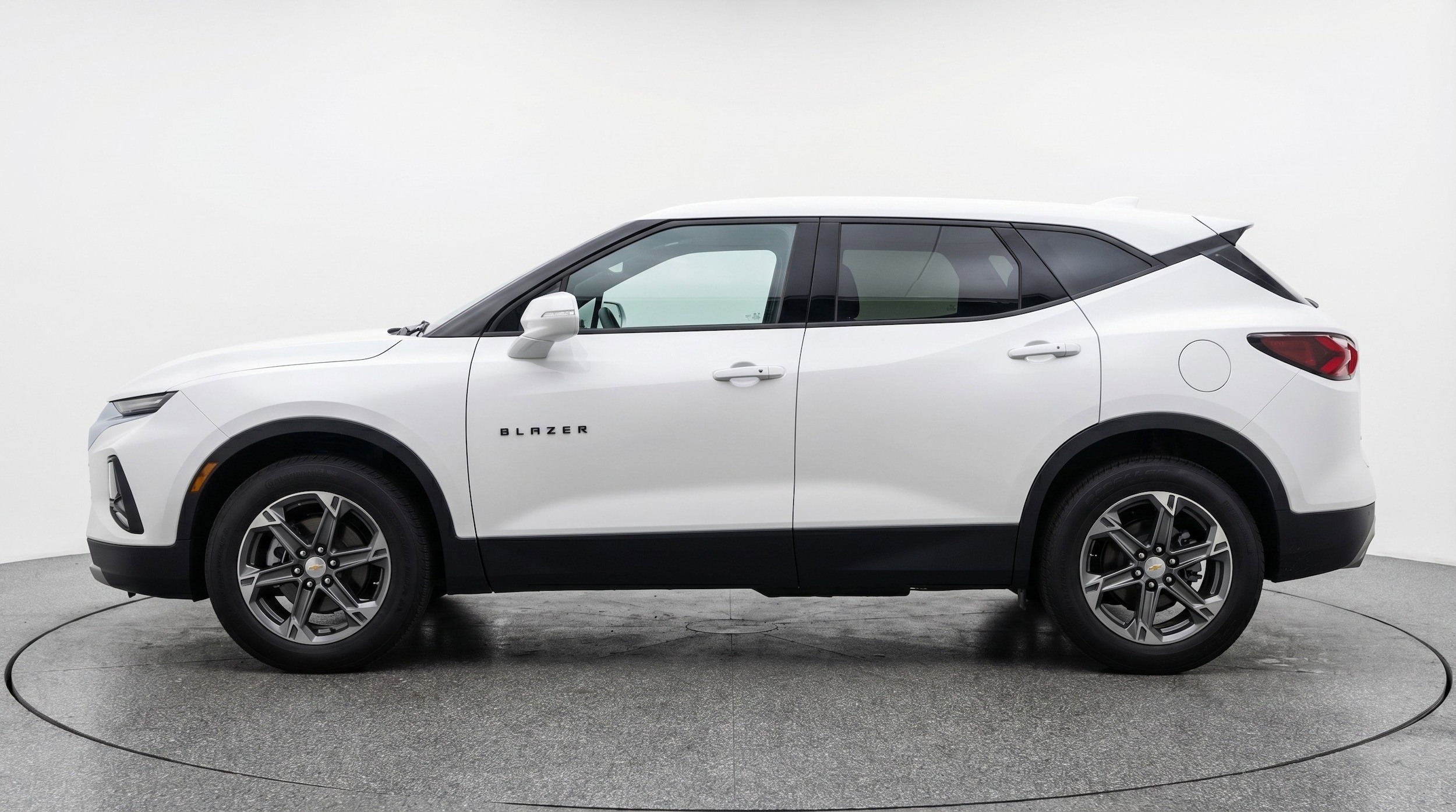 Thumbnail: 2025 Chevrolet Blazer - 5