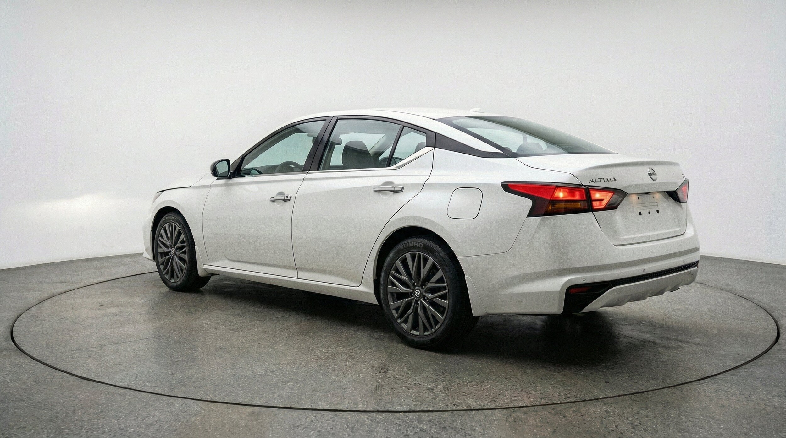 Thumbnail: 2025 Nissan Altima - 6