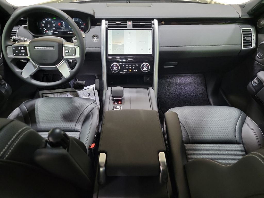 2026 Land Rover Discovery S - Photo 25