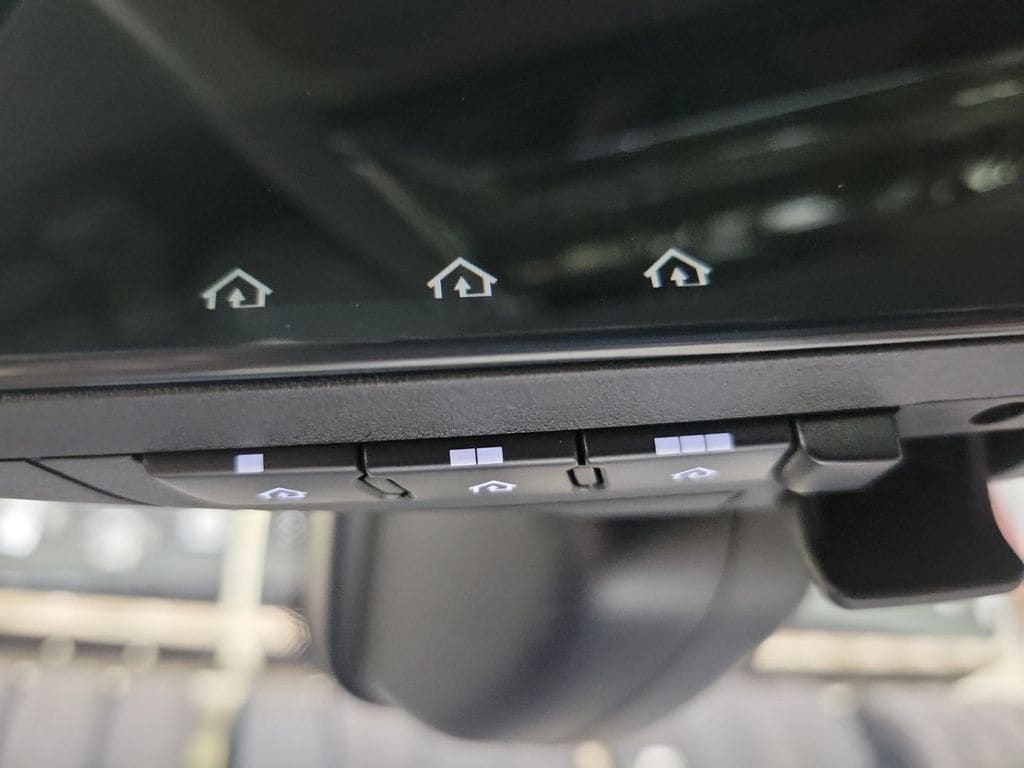2026 Land Rover Range Rover SE - Photo 38