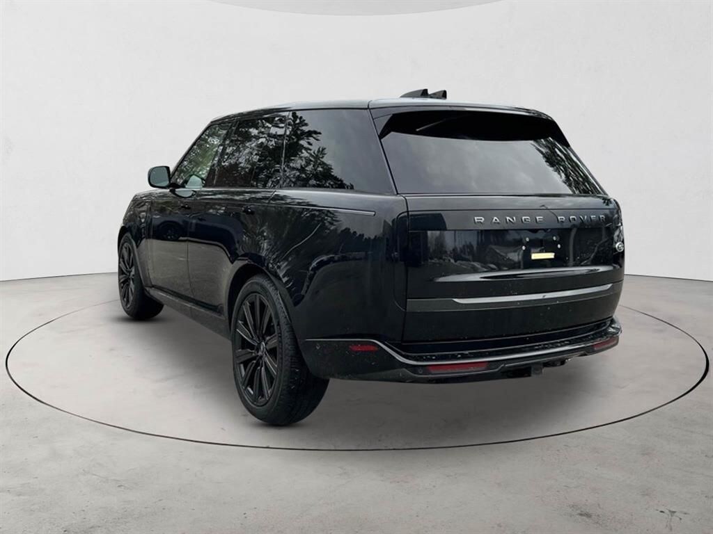 Used 2023 Land Rover Range Rover SE SUV