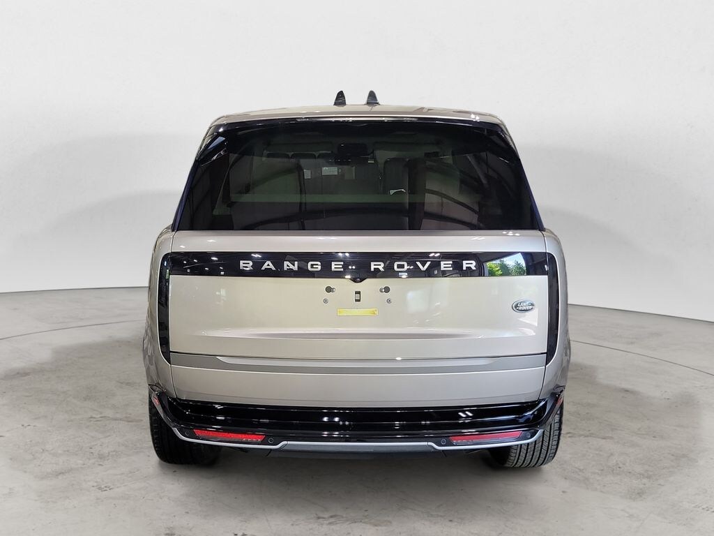 Used 2023 Land Rover Range Rover Plug-In Hybrid SE SUV