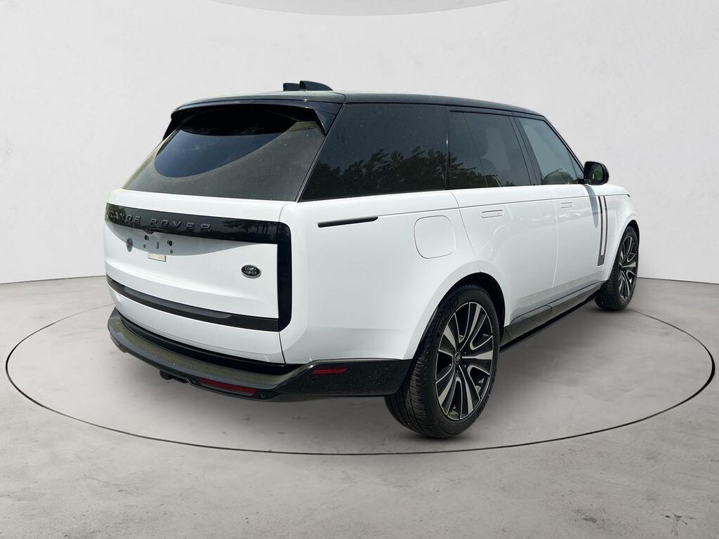 Used 2023 Land Rover Range Rover SE SUV