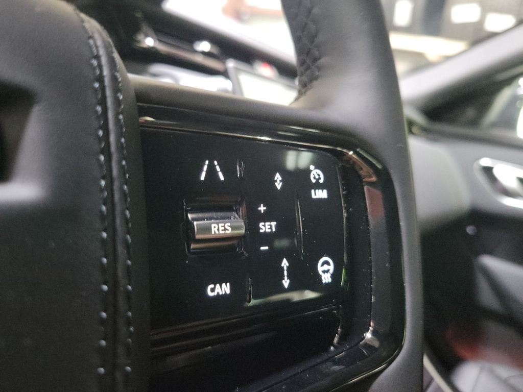 2026 Land Rover Range Rover Velar Dynamic SE - Photo 16